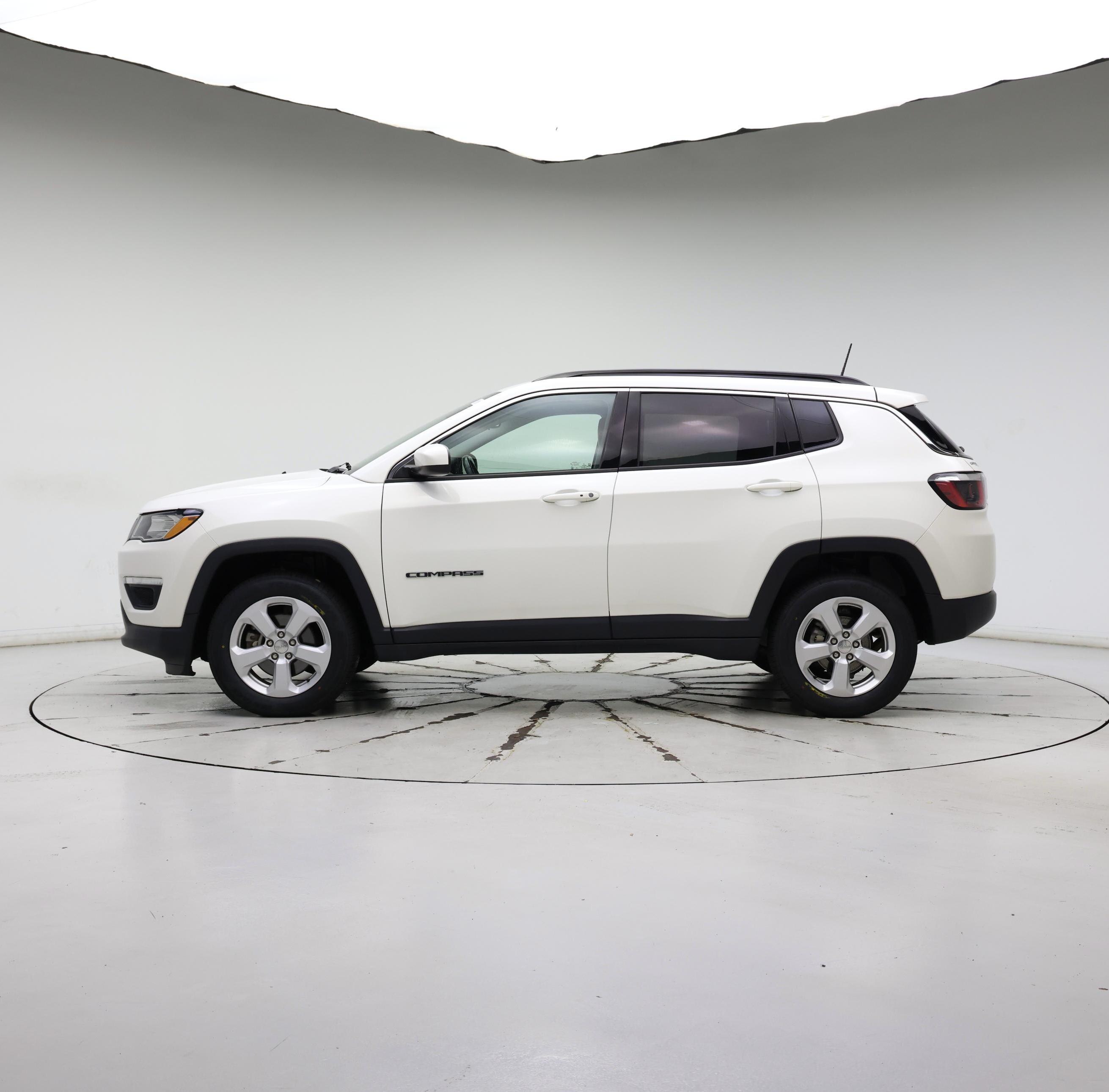 Thumbnail: 2020 Jeep Compass - 3