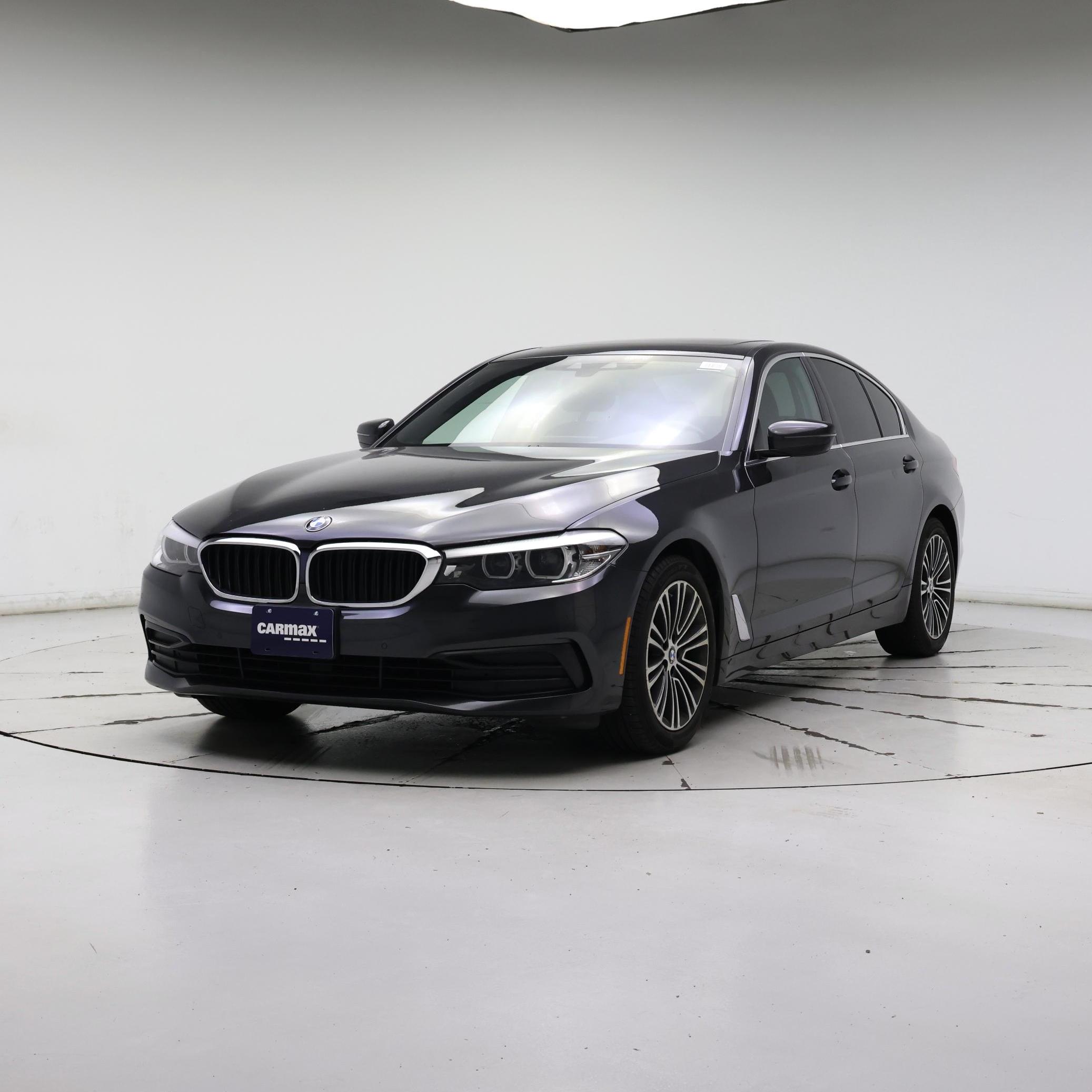 Thumbnail: 2019 BMW 5 Series - 4