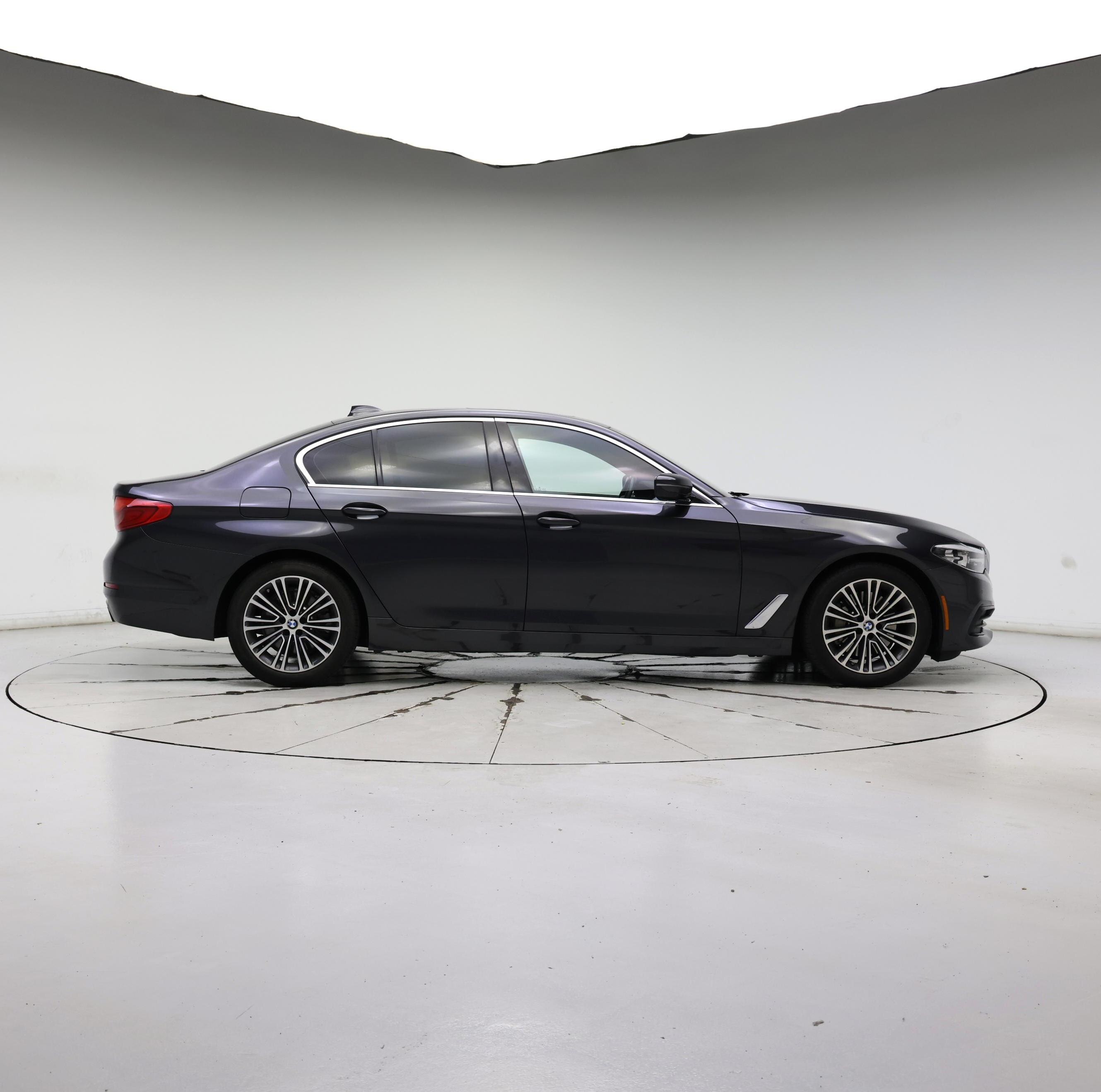 Thumbnail: 2019 BMW 5 Series - 7