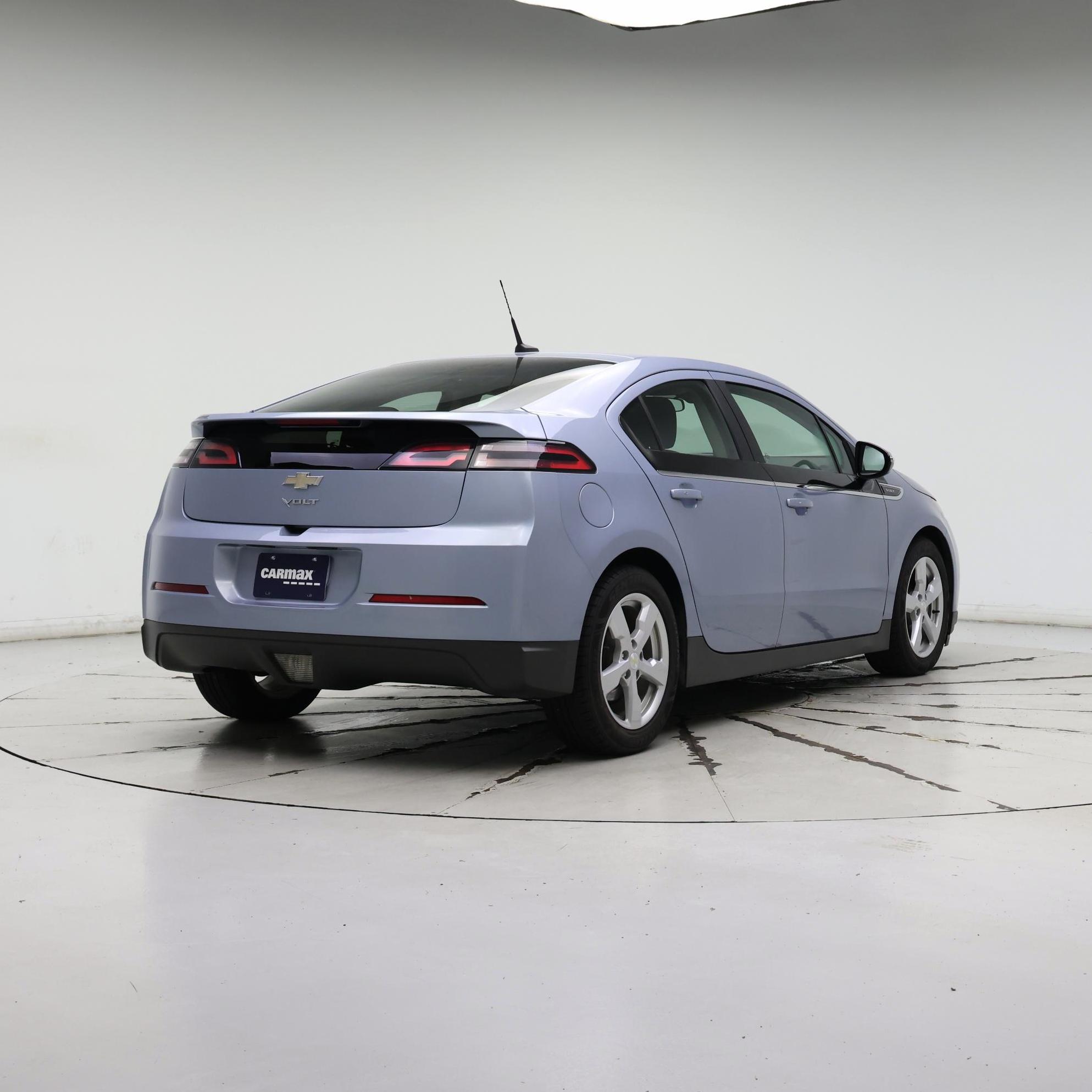 Thumbnail: 2014 Chevrolet Volt - 8