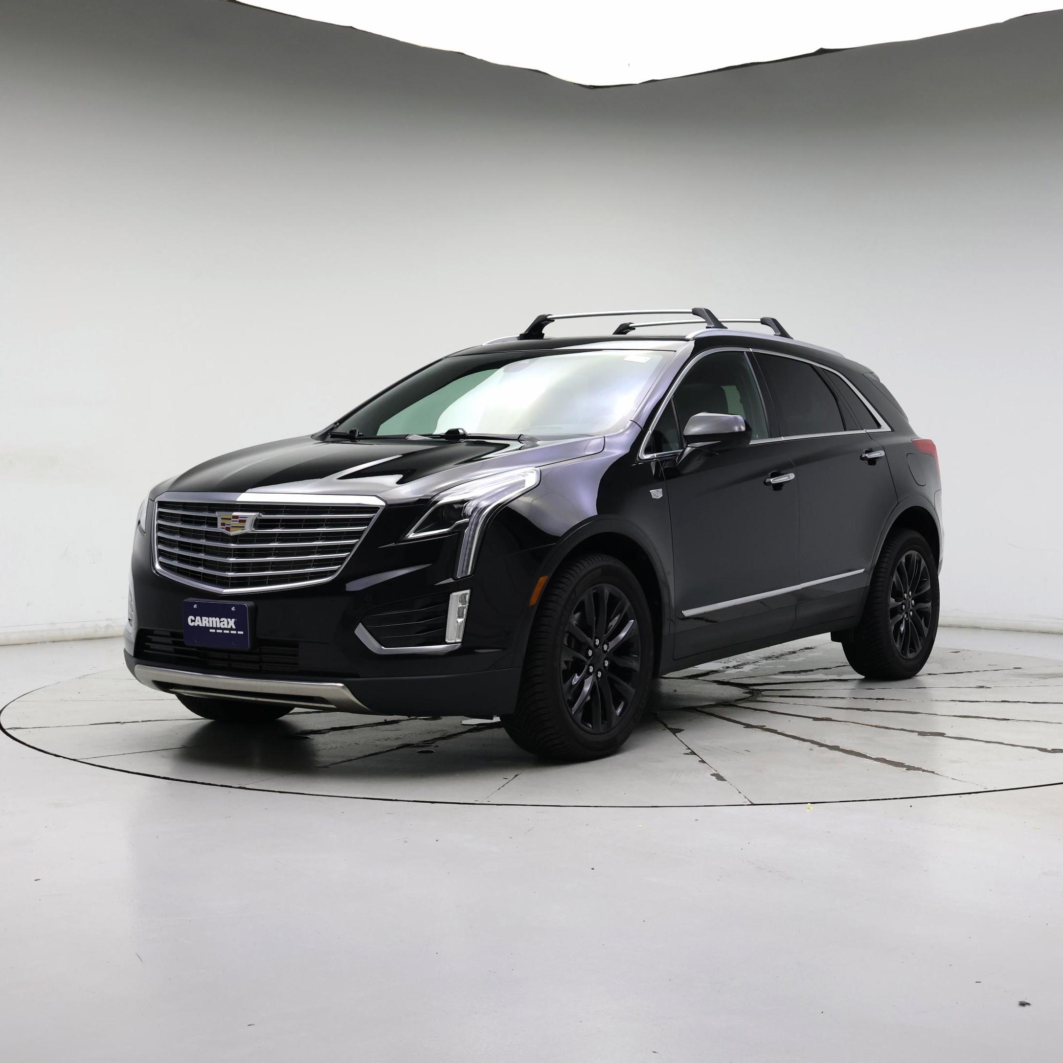 Thumbnail: 2017 Cadillac XT5 - 4