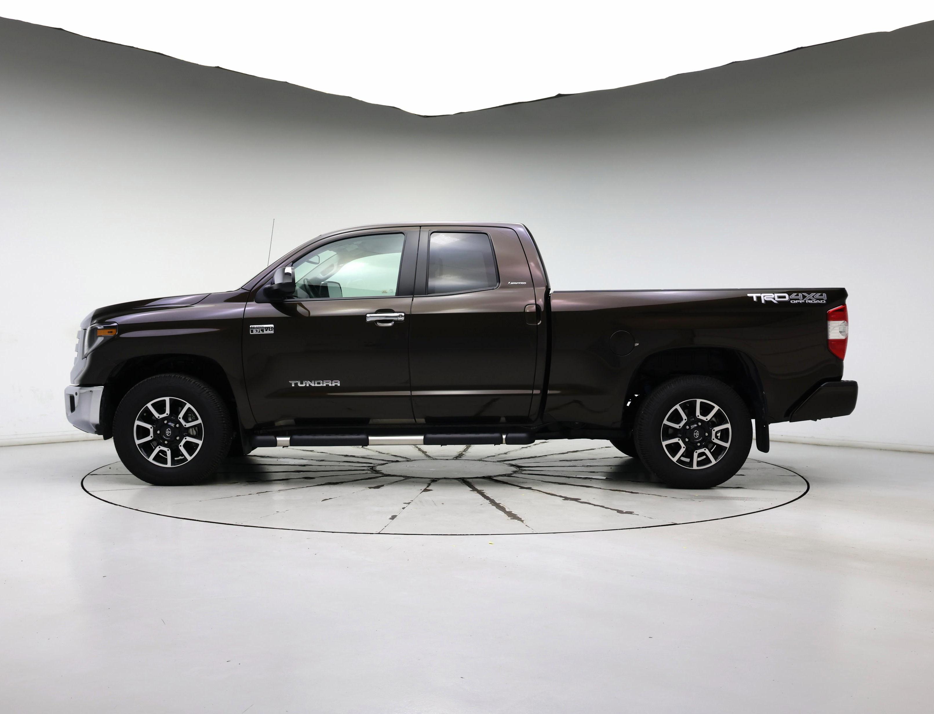 Thumbnail: 2019 Toyota Tundra - 3