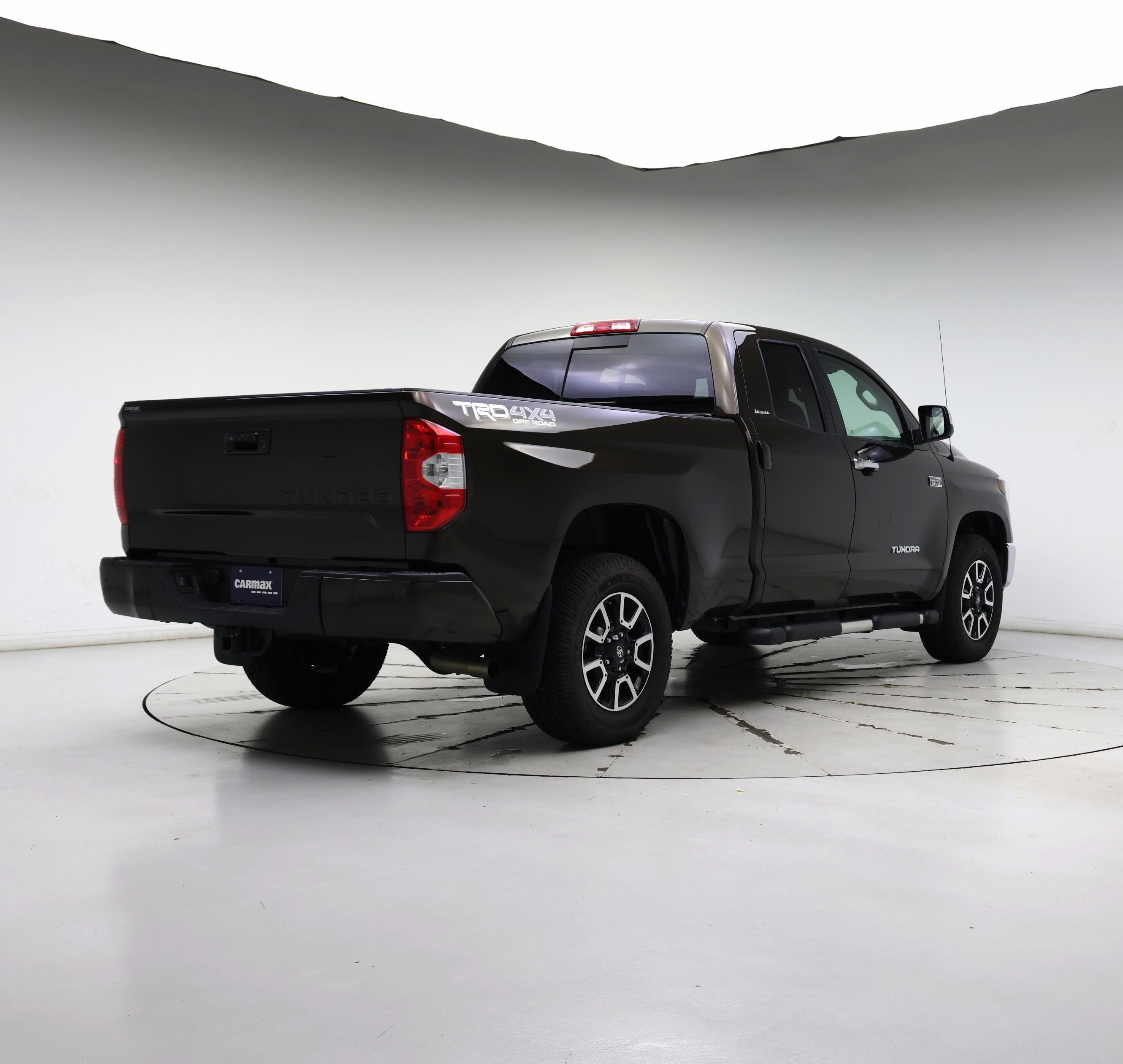 Thumbnail: 2019 Toyota Tundra - 8