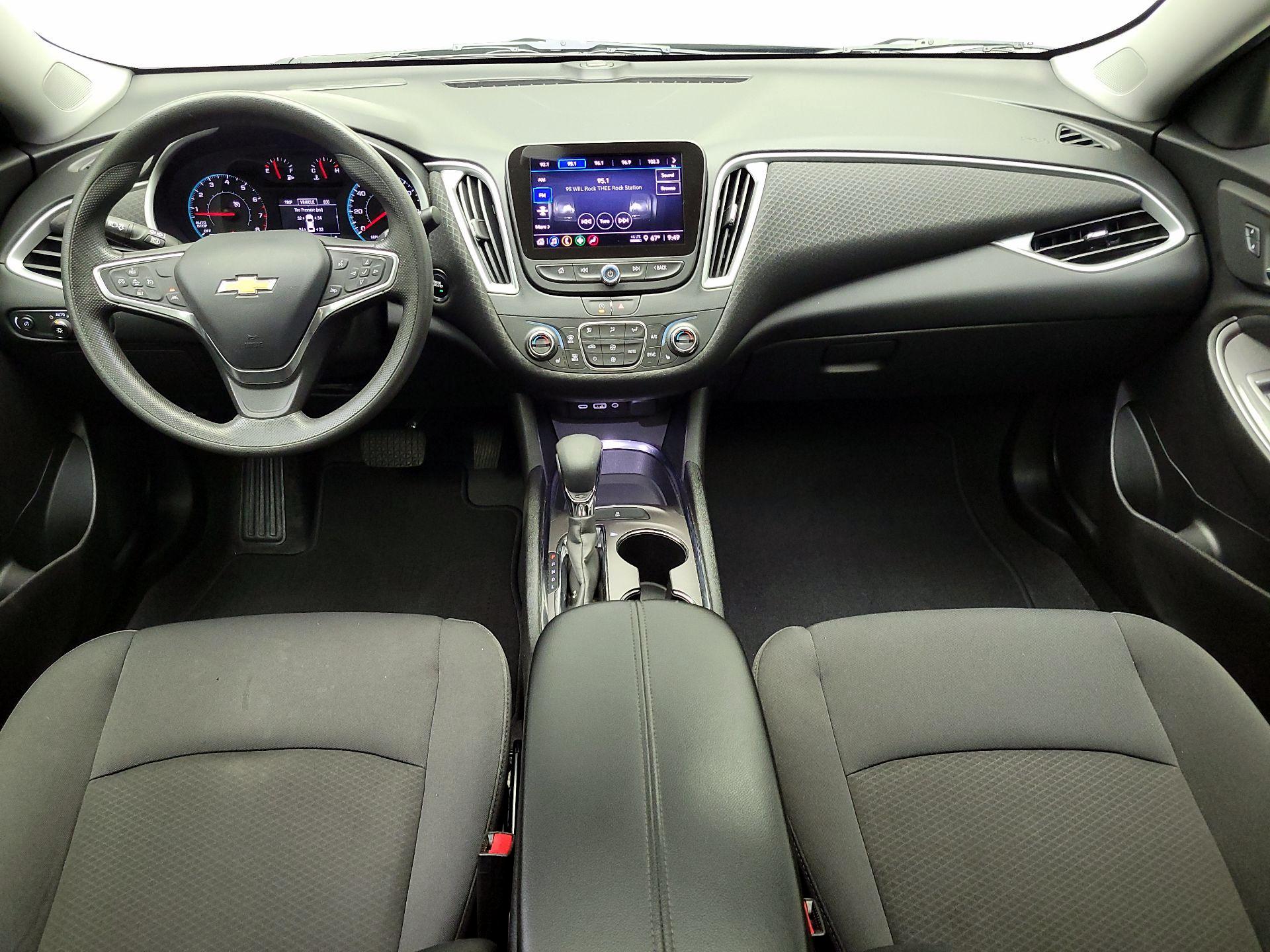 Thumbnail: 2023 Chevrolet Malibu - 9
