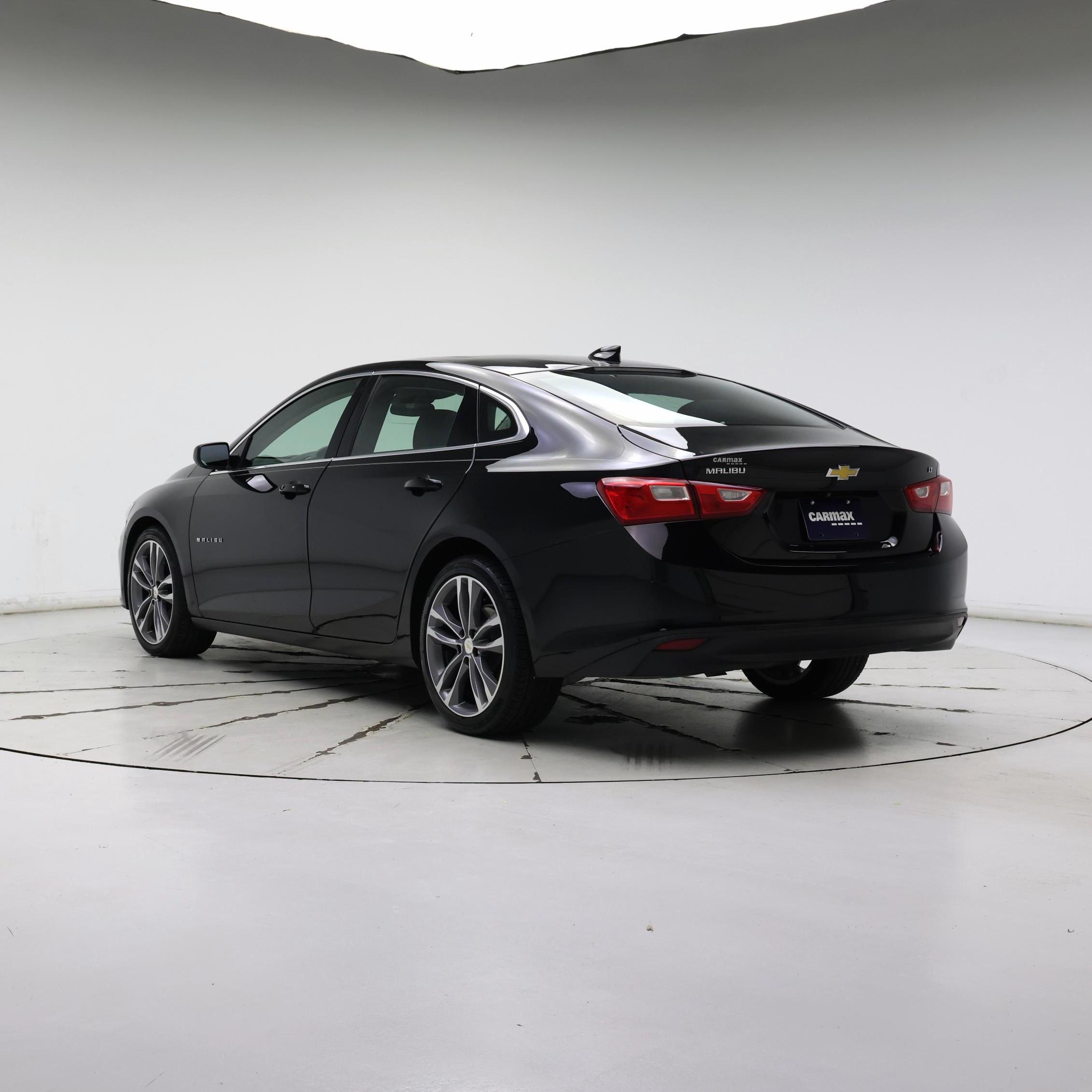 Thumbnail: 2023 Chevrolet Malibu - 2
