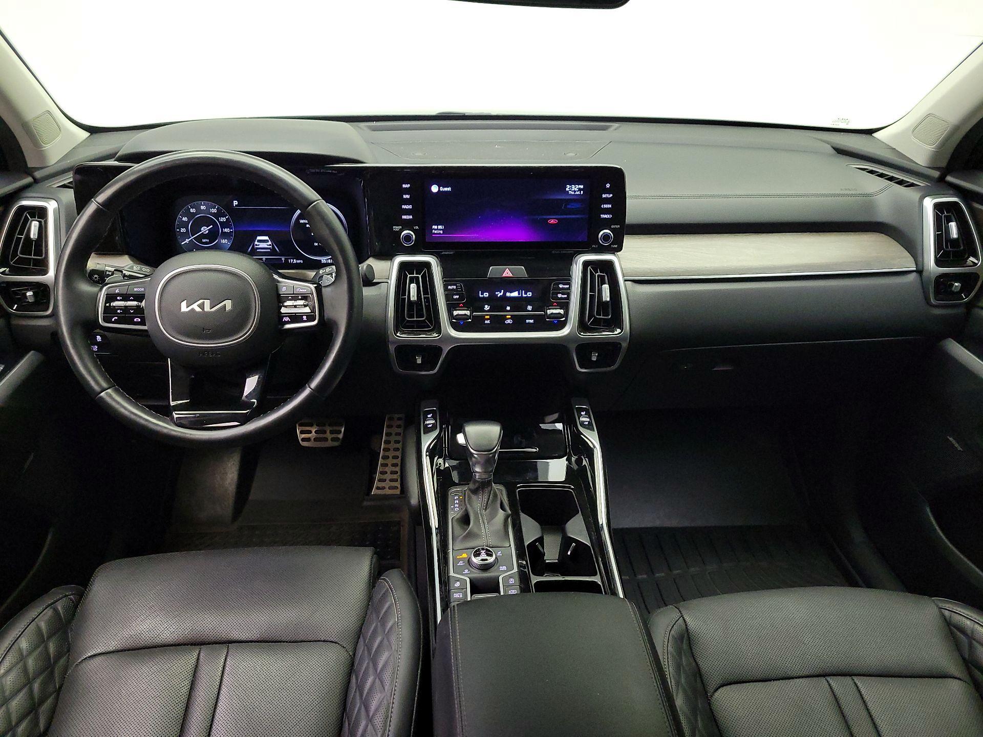 Thumbnail: 2022 Kia Sorento - 9