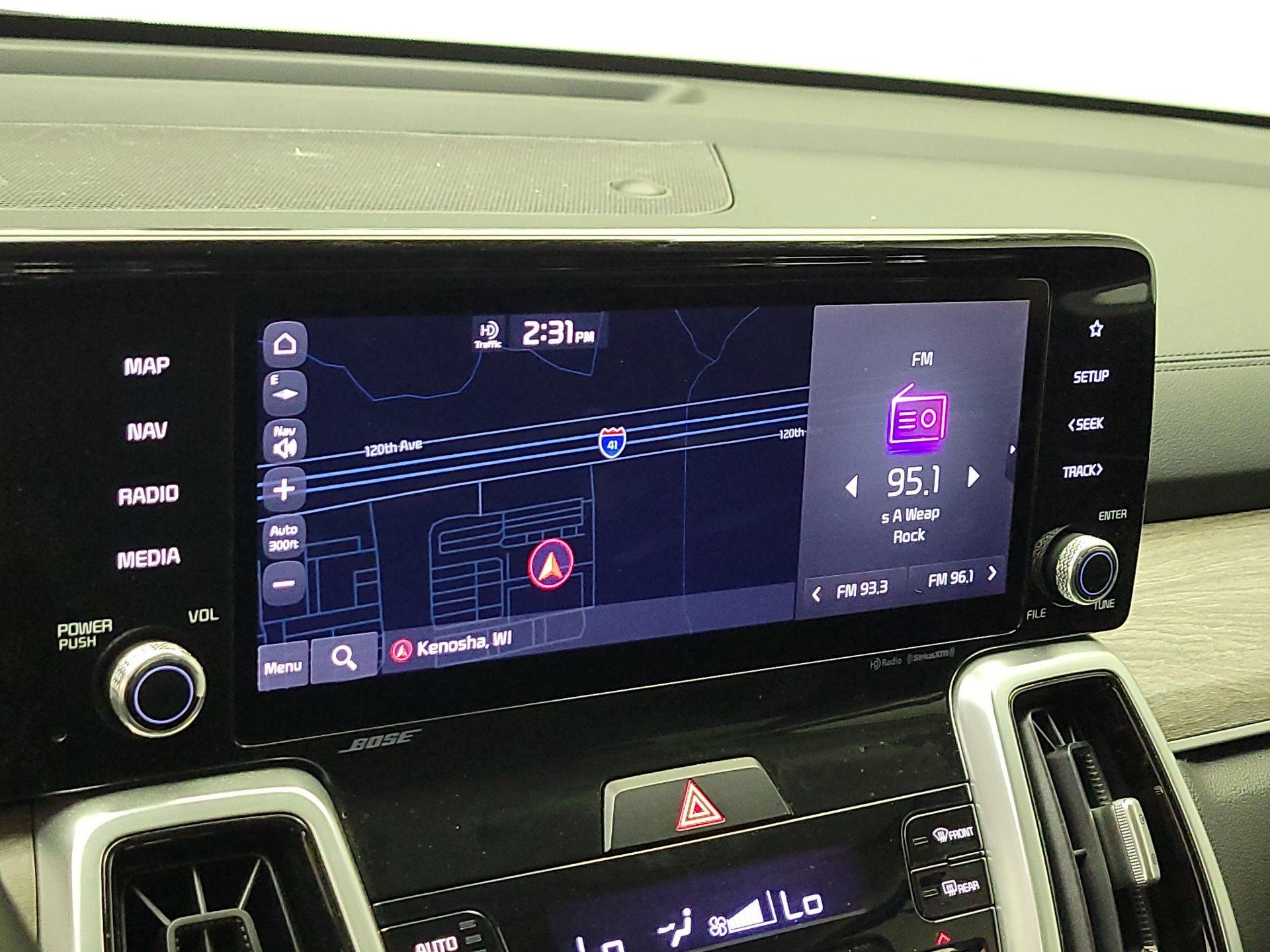 Thumbnail: 2022 Kia Sorento - 14