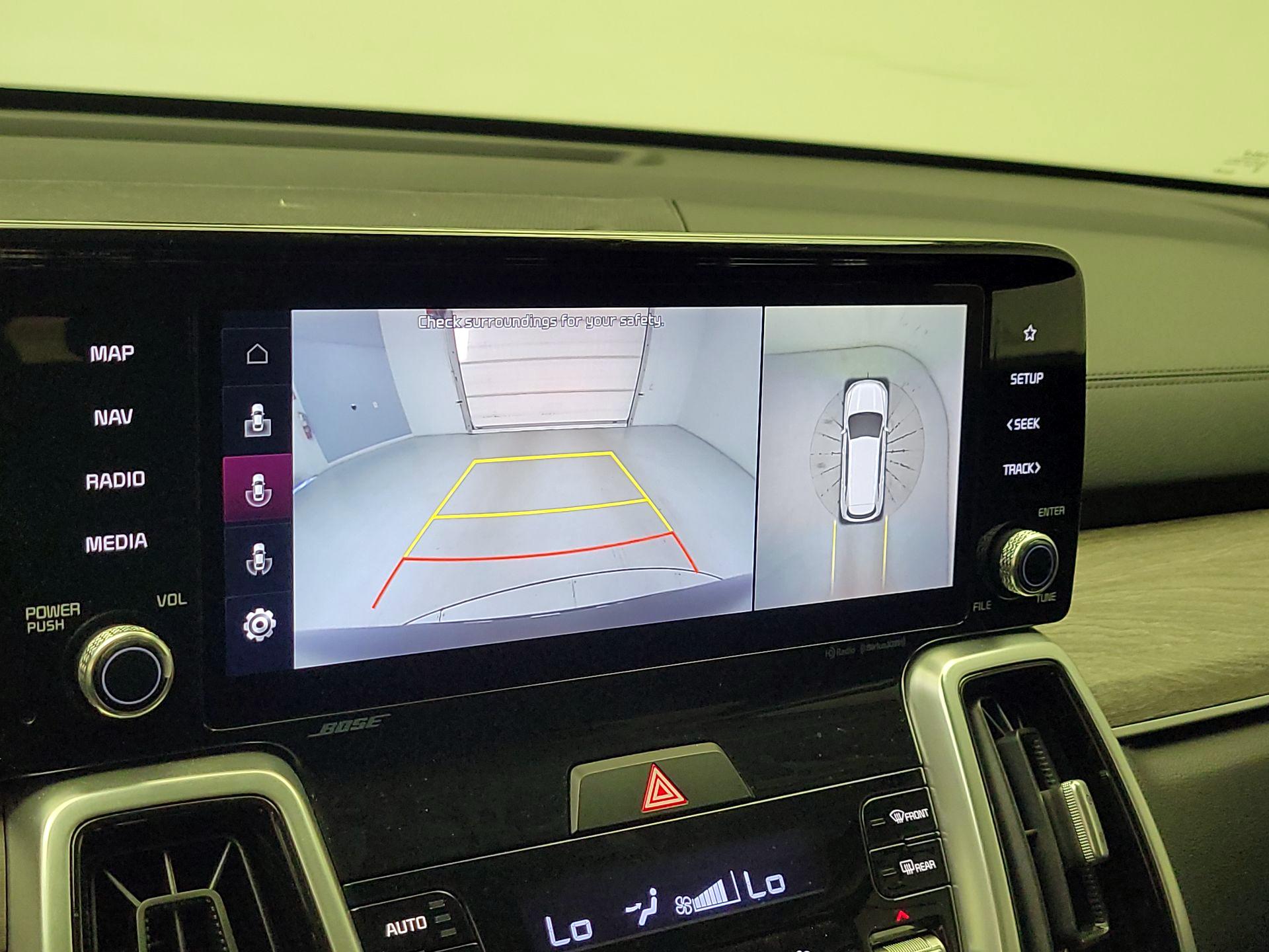 Thumbnail: 2022 Kia Sorento - 15