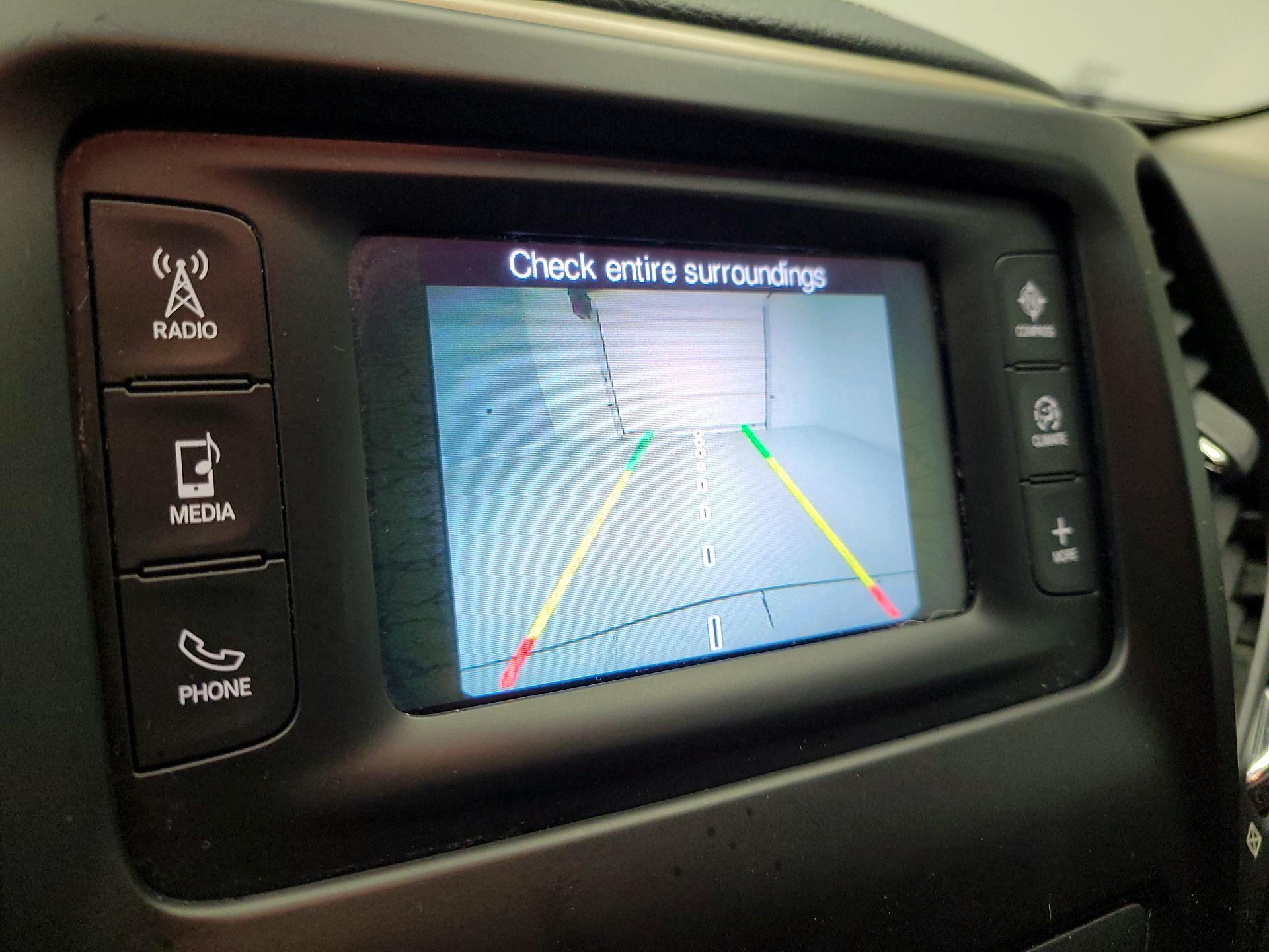 Thumbnail: 2015 Jeep Cherokee - 14