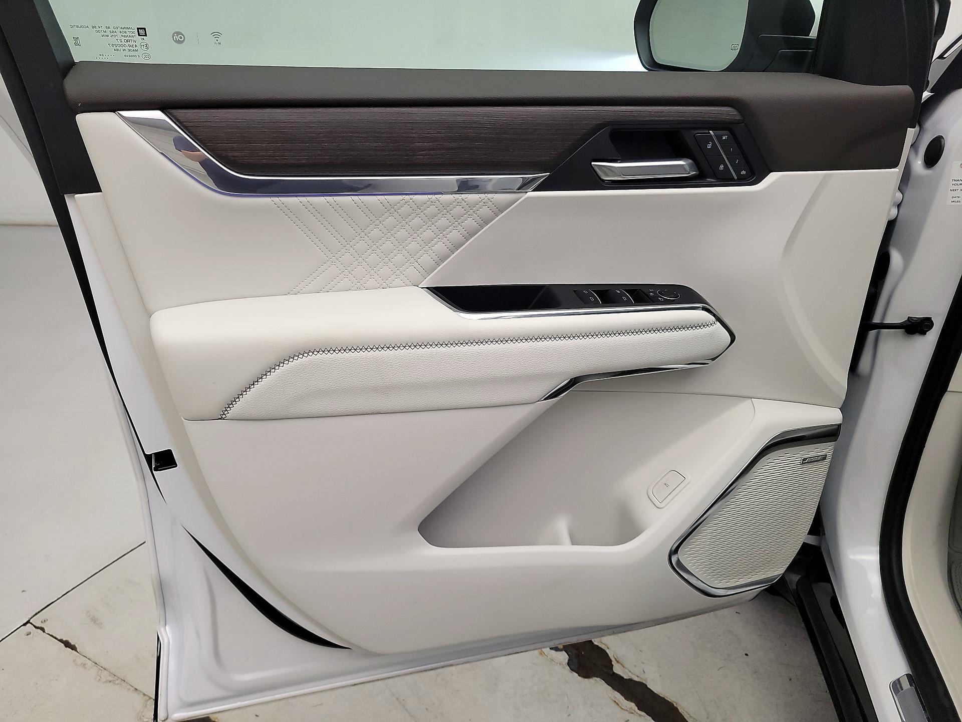 Thumbnail: 2024 GMC Acadia - 12
