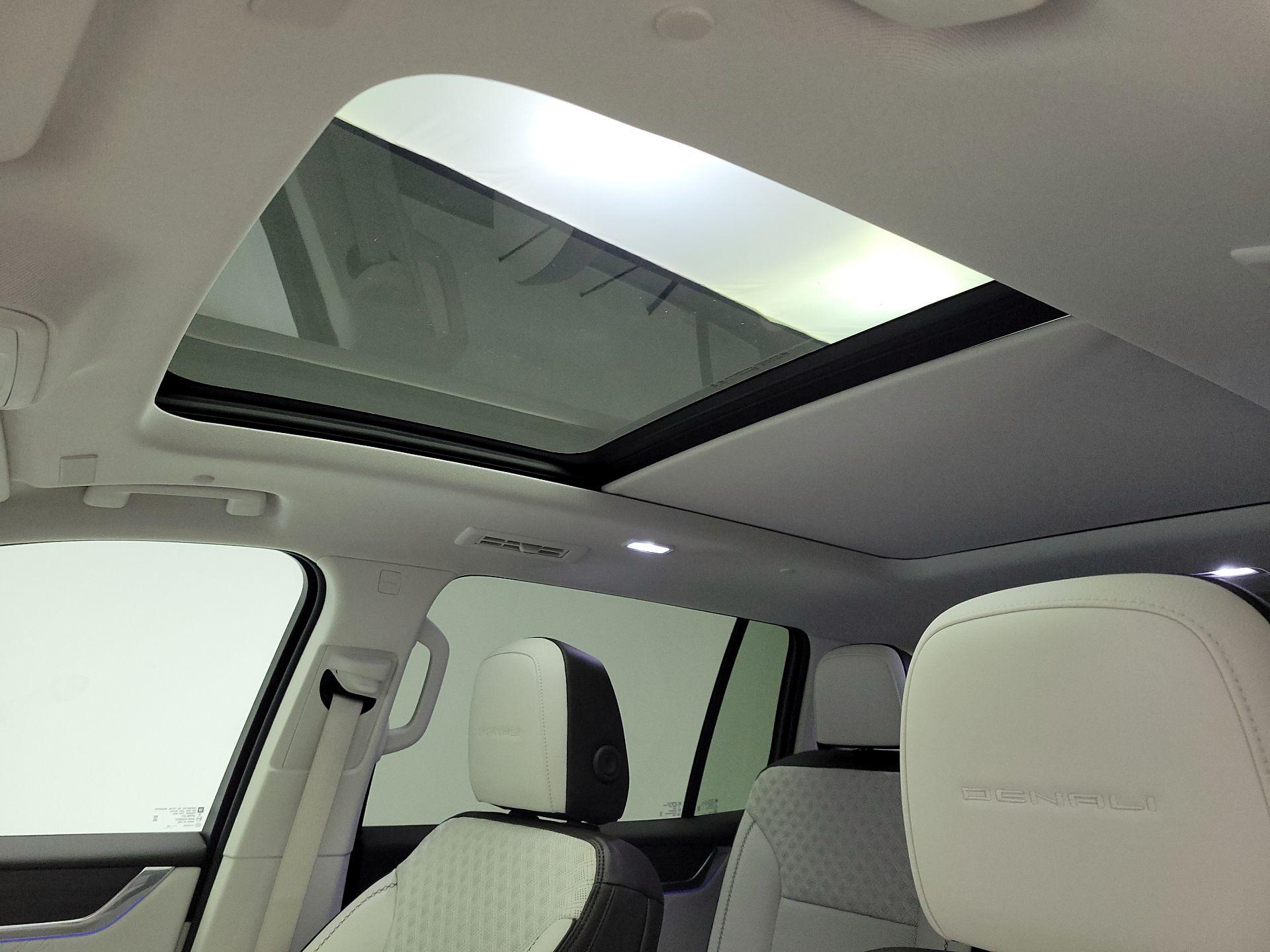 Thumbnail: 2024 GMC Acadia - 20