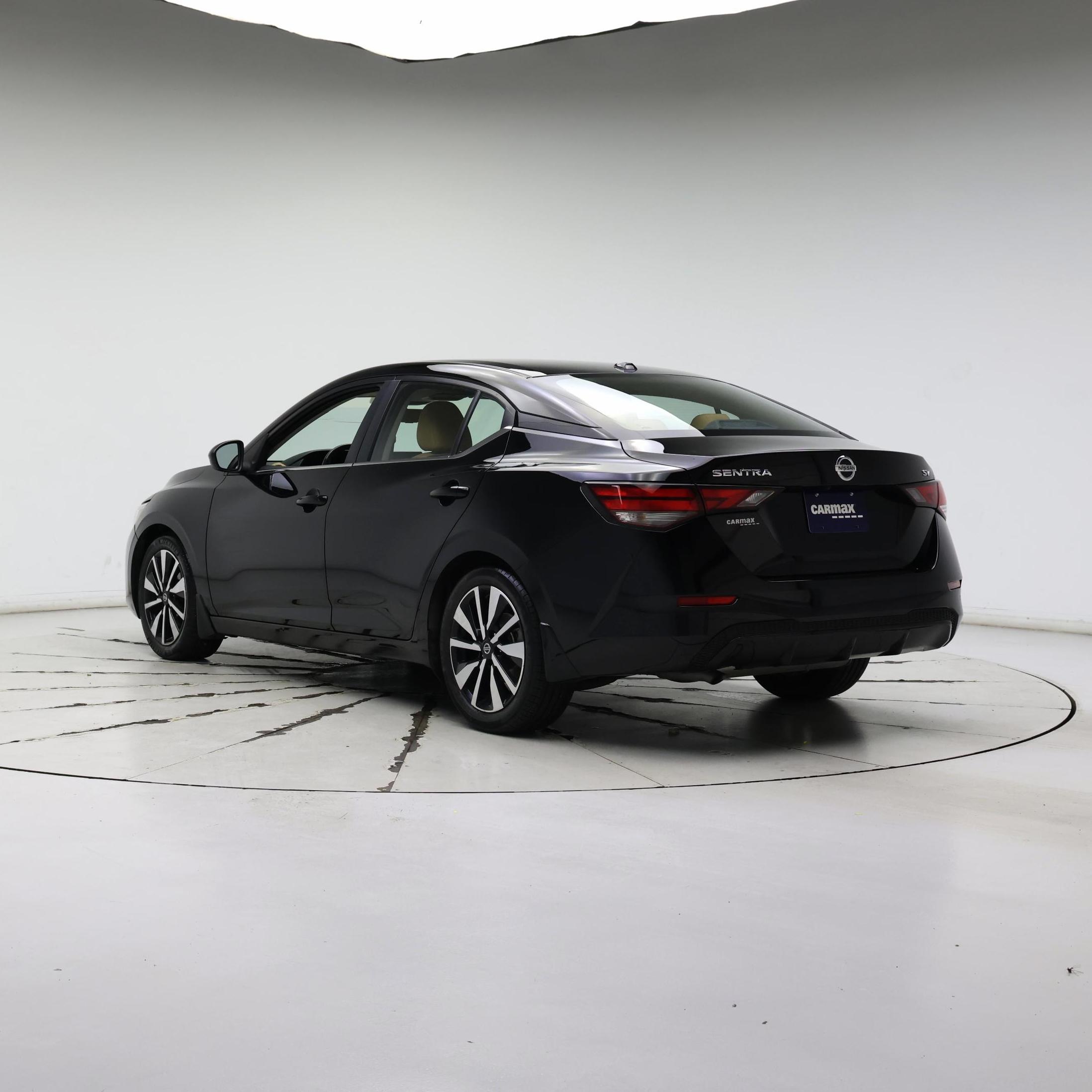 Thumbnail: 2021 Nissan Sentra - 2