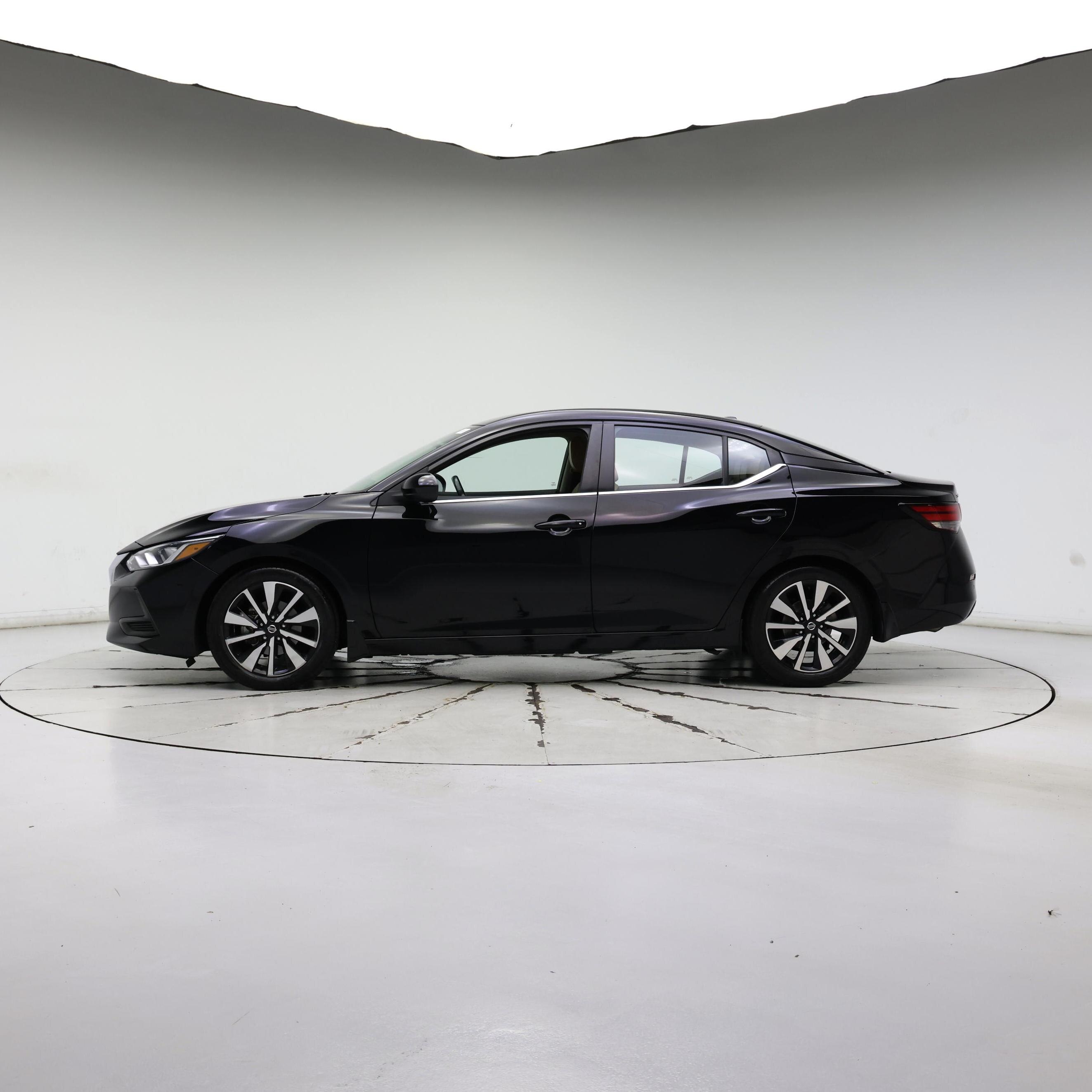 Thumbnail: 2021 Nissan Sentra - 3