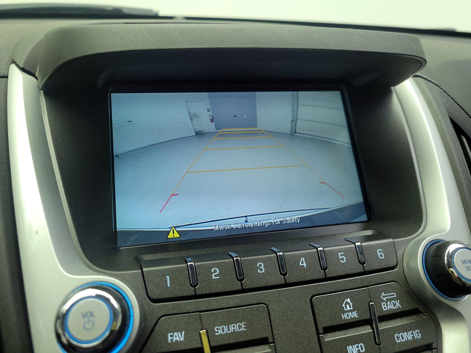 Thumbnail: 2015 Chevrolet Equinox - 14