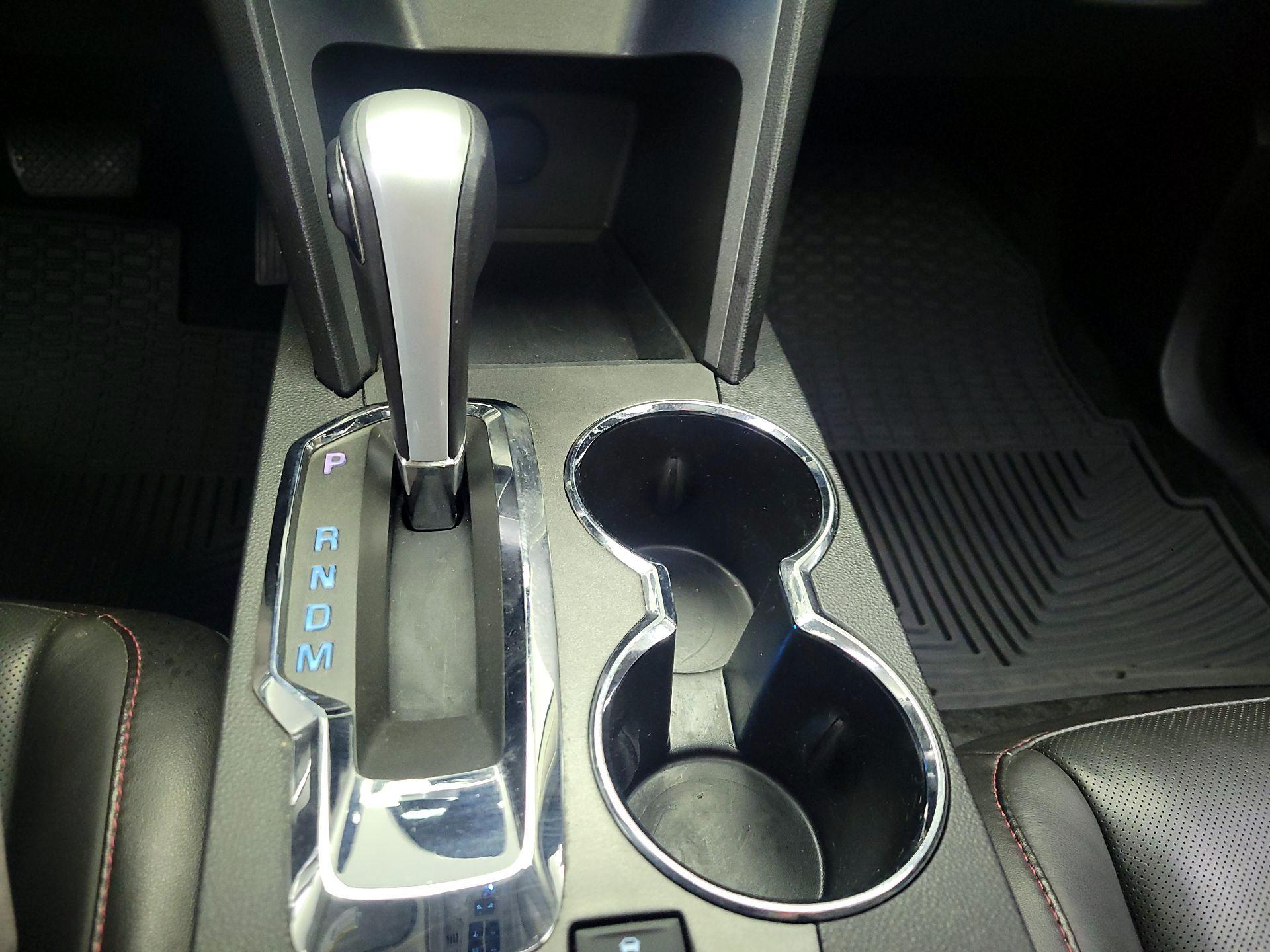 Thumbnail: 2015 Chevrolet Equinox - 17