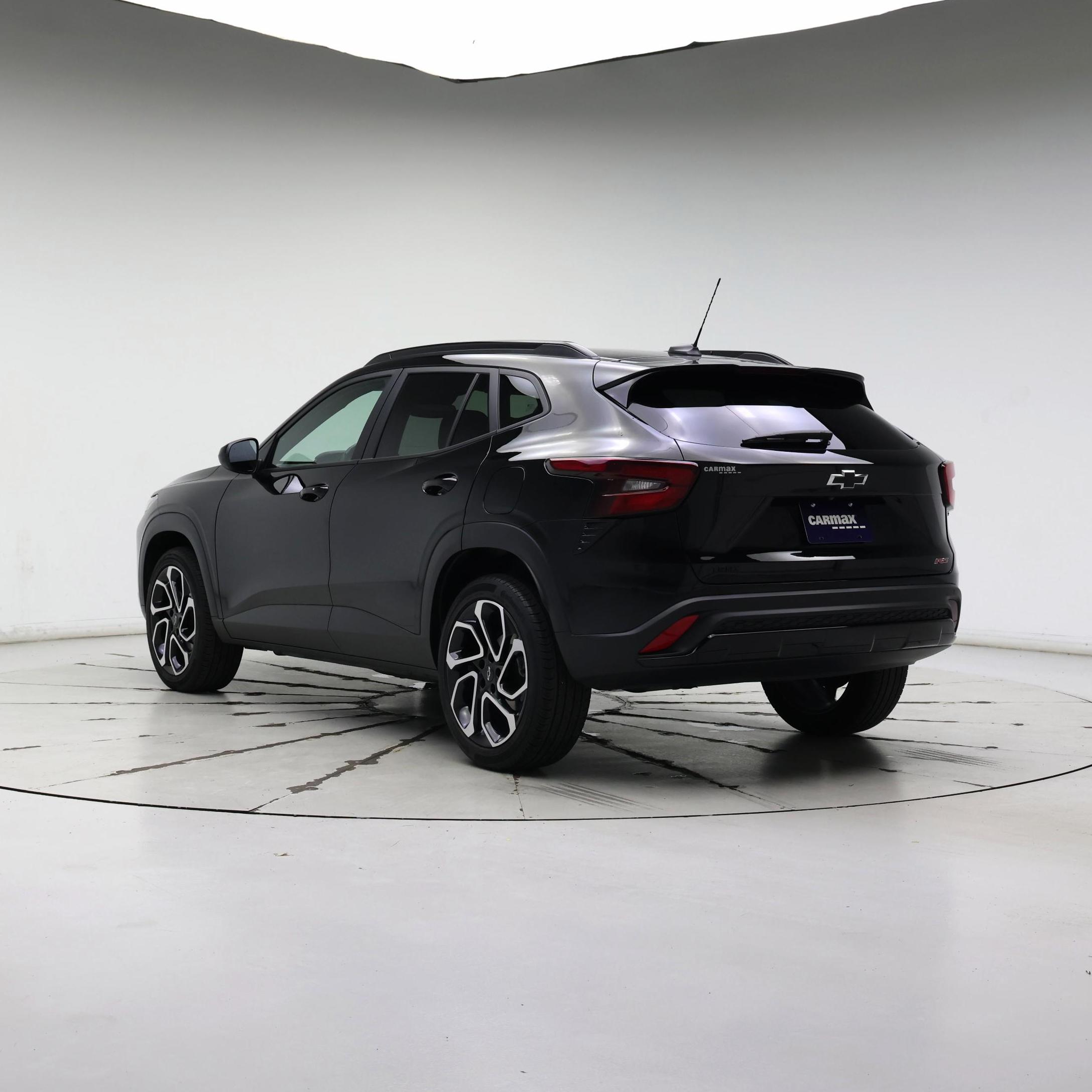 Thumbnail: 2025 Chevrolet Trax - 2