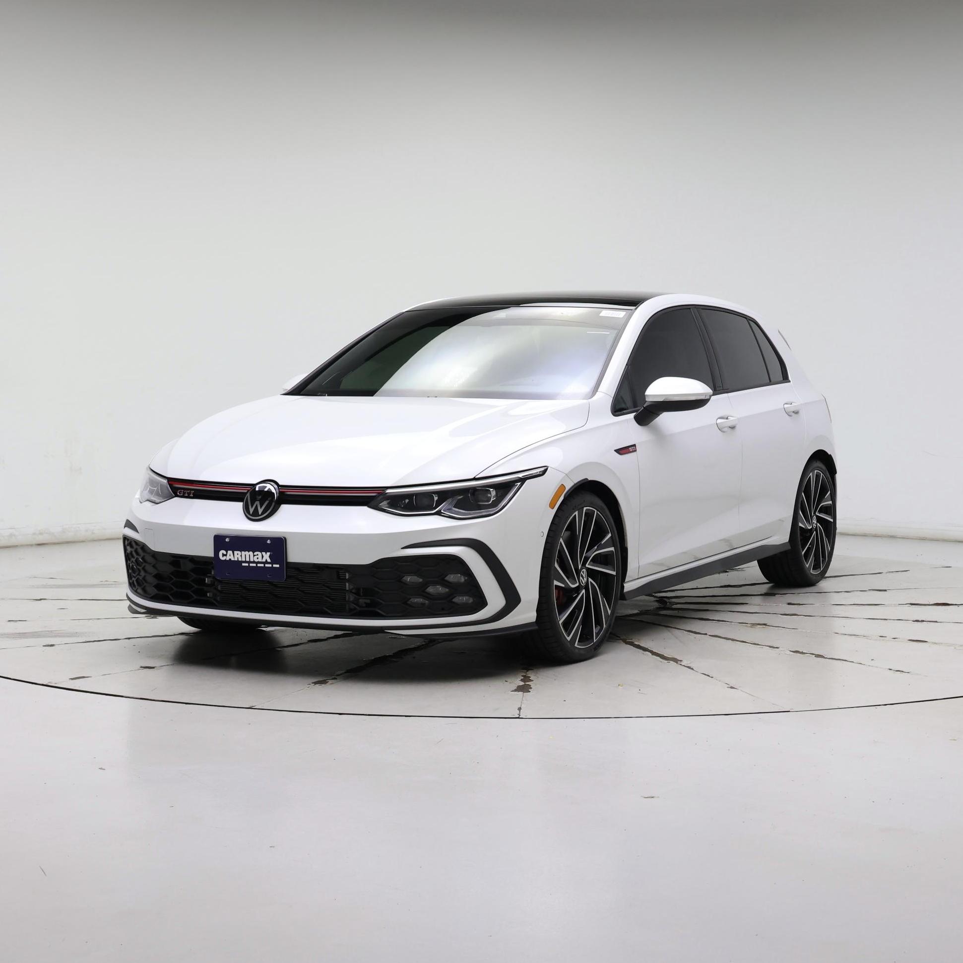 Thumbnail: 2024 Volkswagen Golf - 4