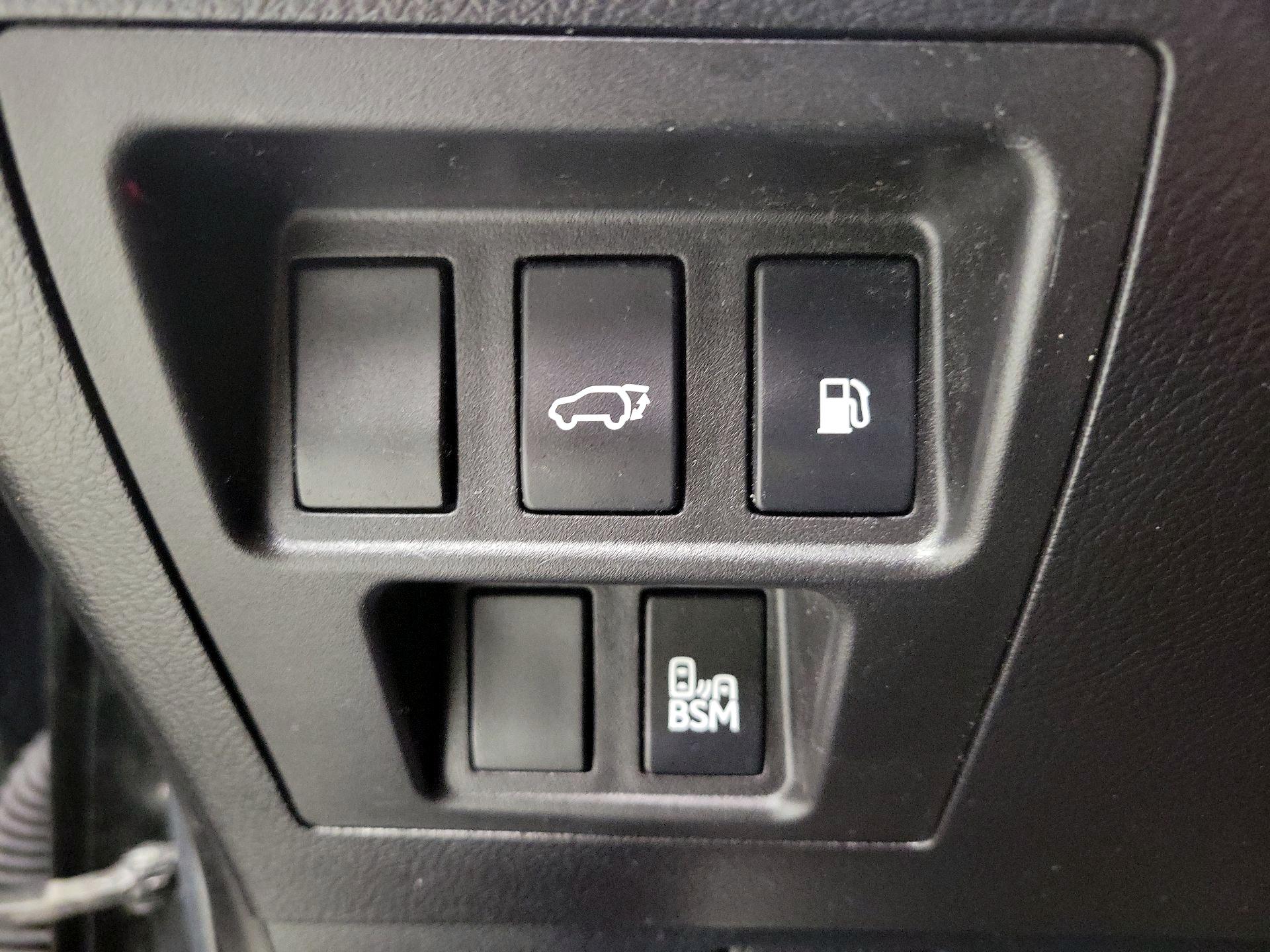 Thumbnail: 2015 Lexus RX - 13