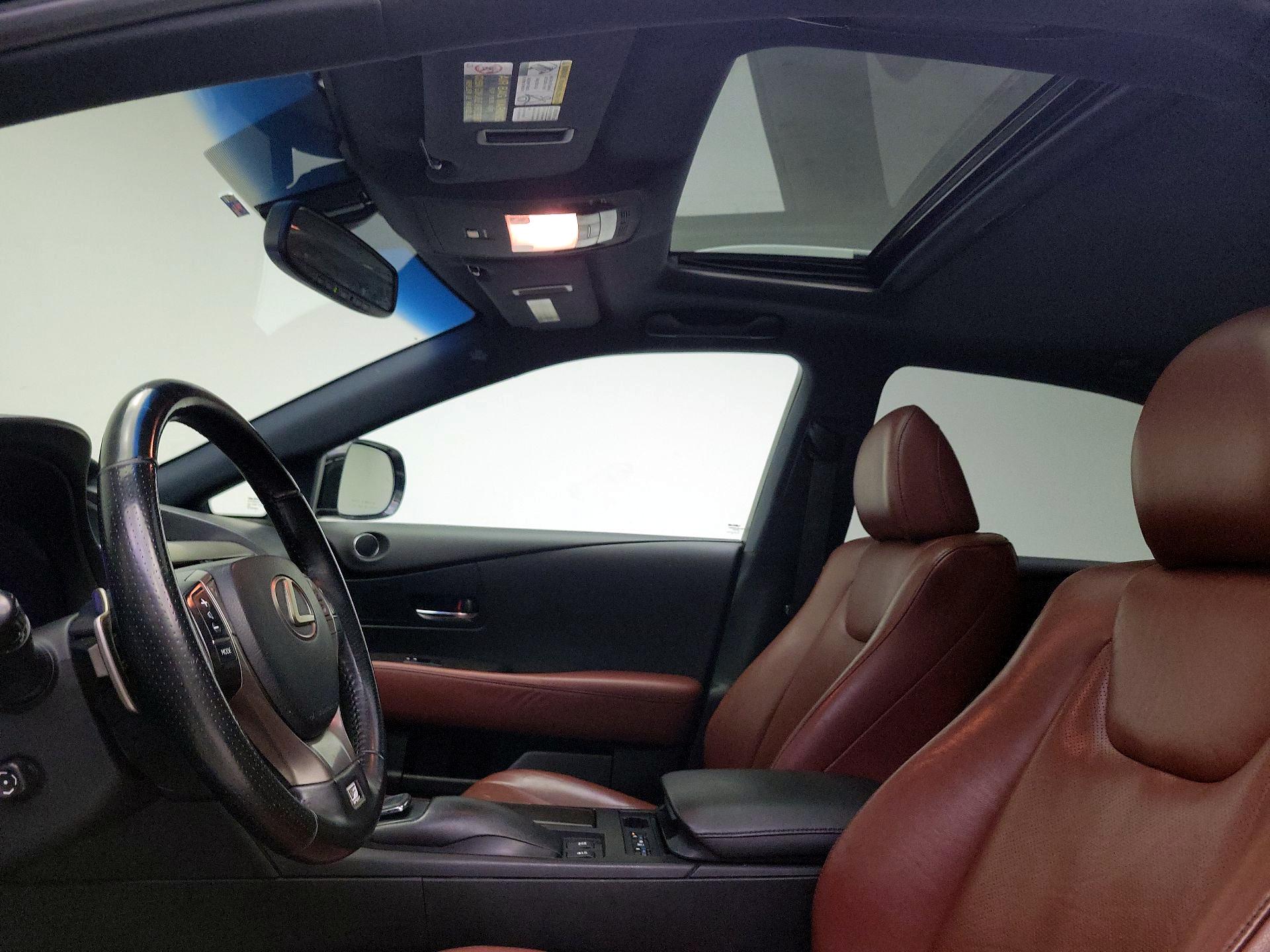 Thumbnail: 2015 Lexus RX - 18