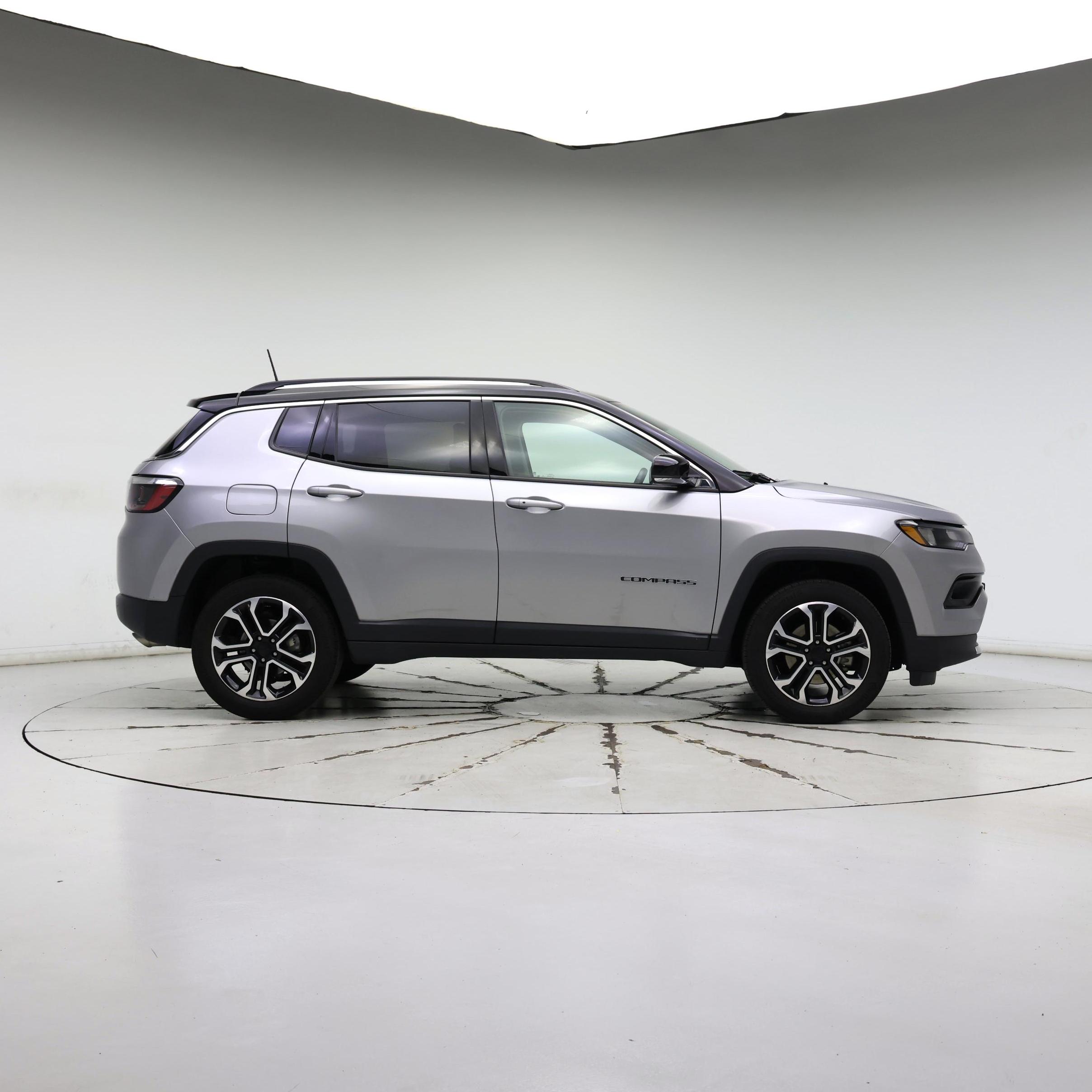 Thumbnail: 2022 Jeep Compass - 7