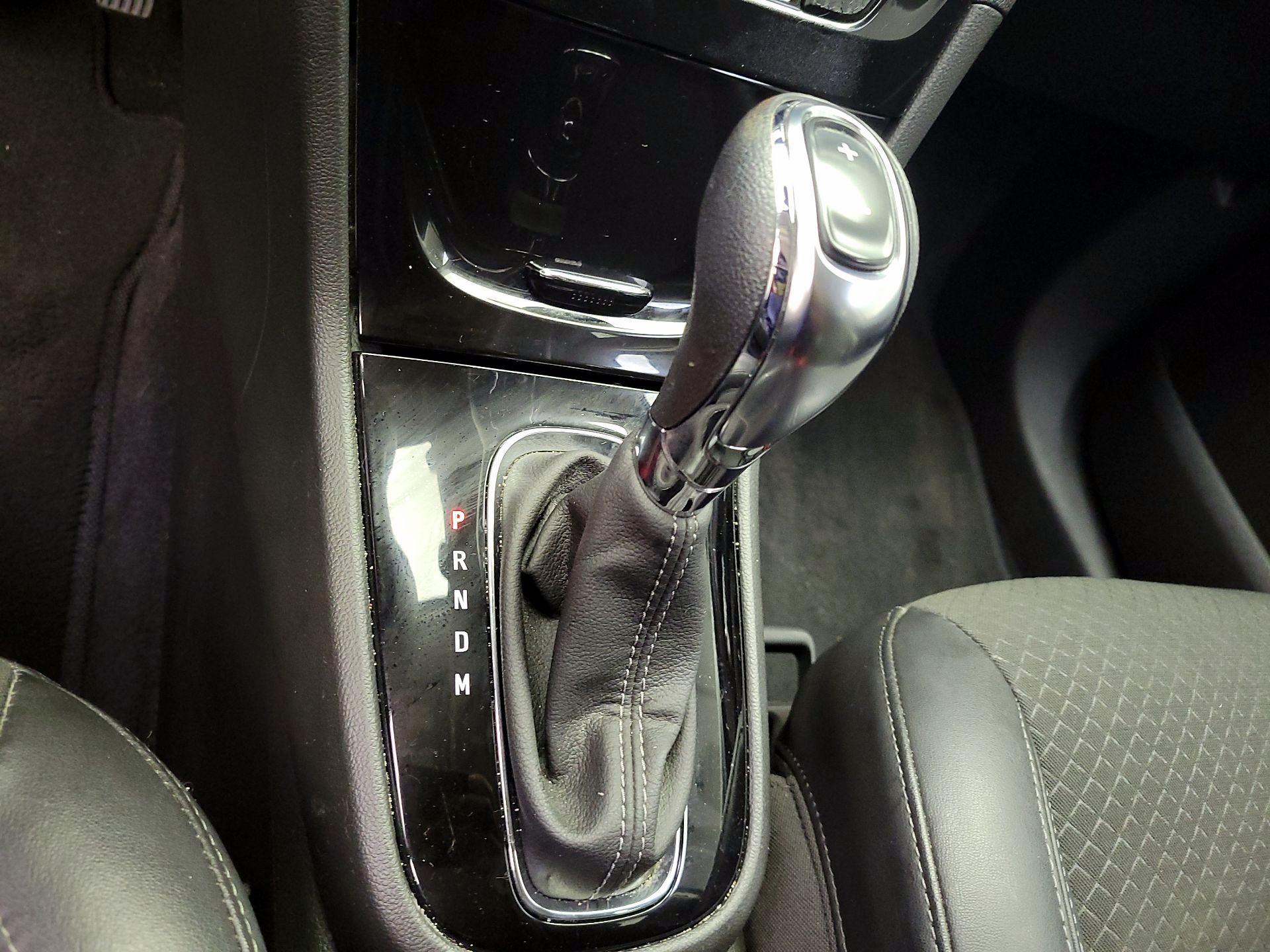 Thumbnail: 2019 Buick Encore - 16