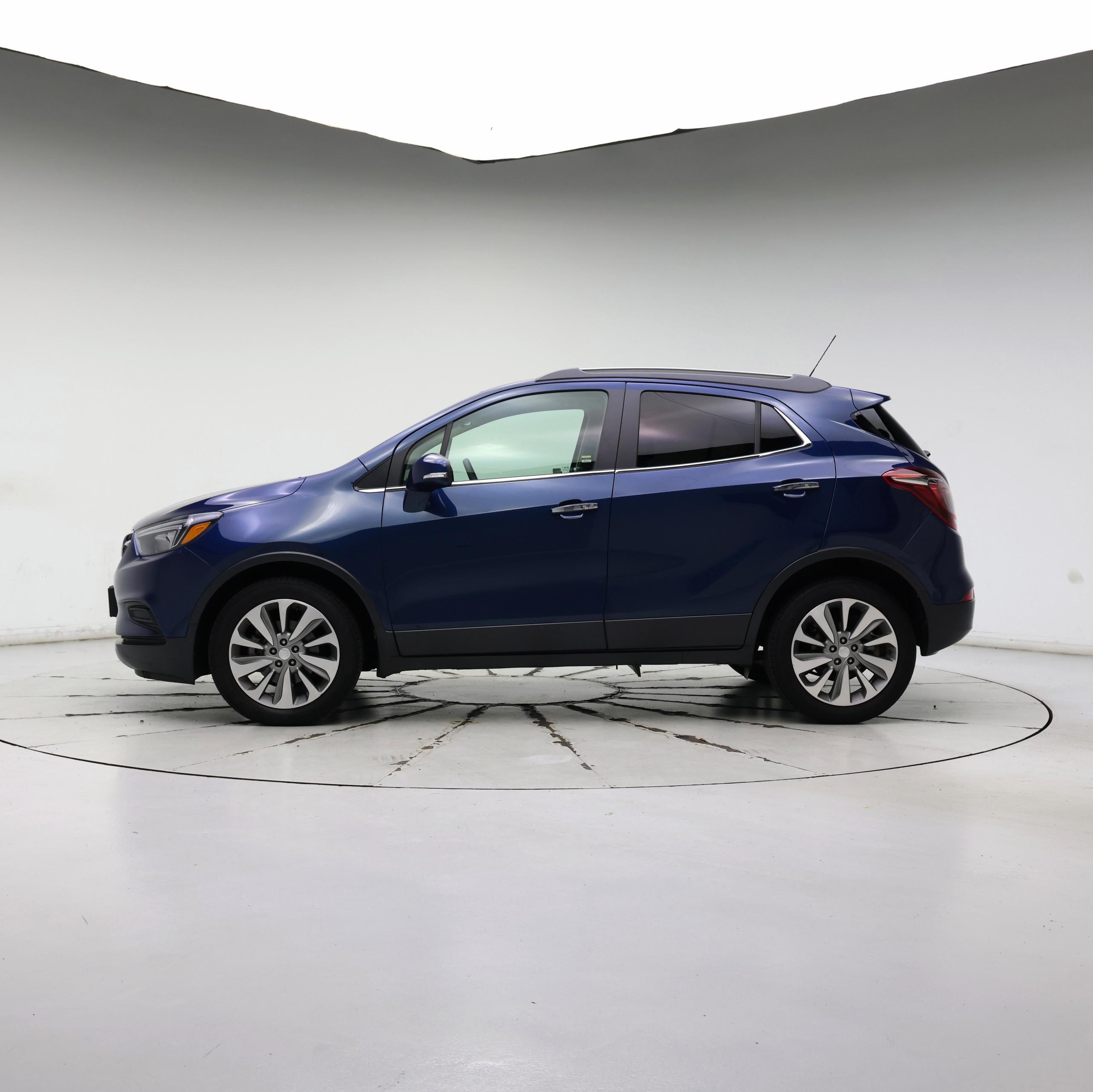 Thumbnail: 2019 Buick Encore - 3