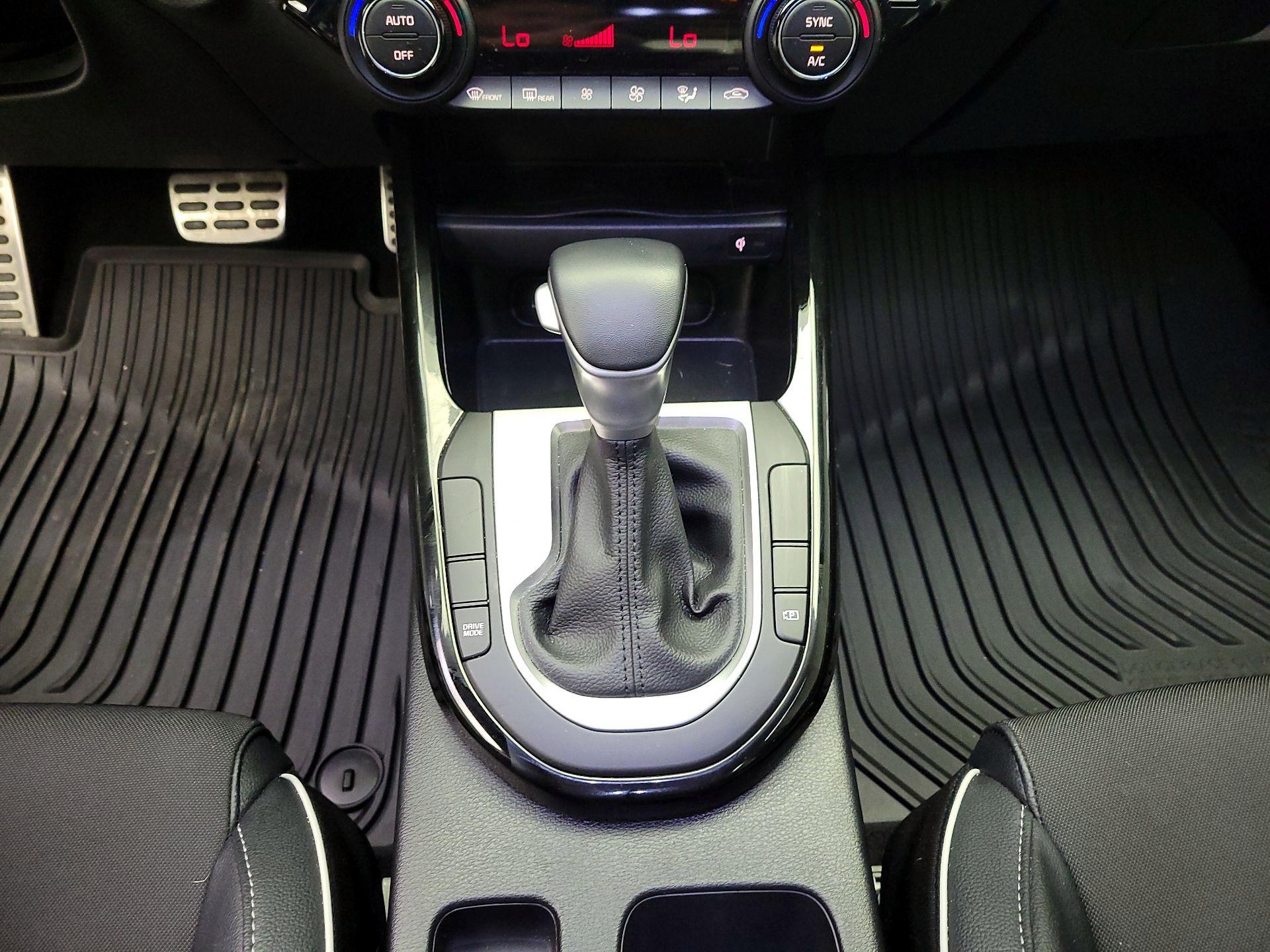 Thumbnail: 2024 Kia Forte - 18