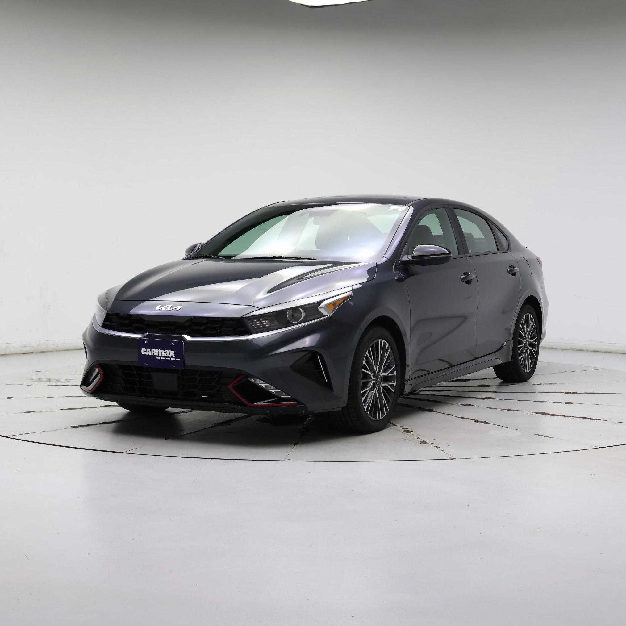 Thumbnail: 2024 Kia Forte - 4