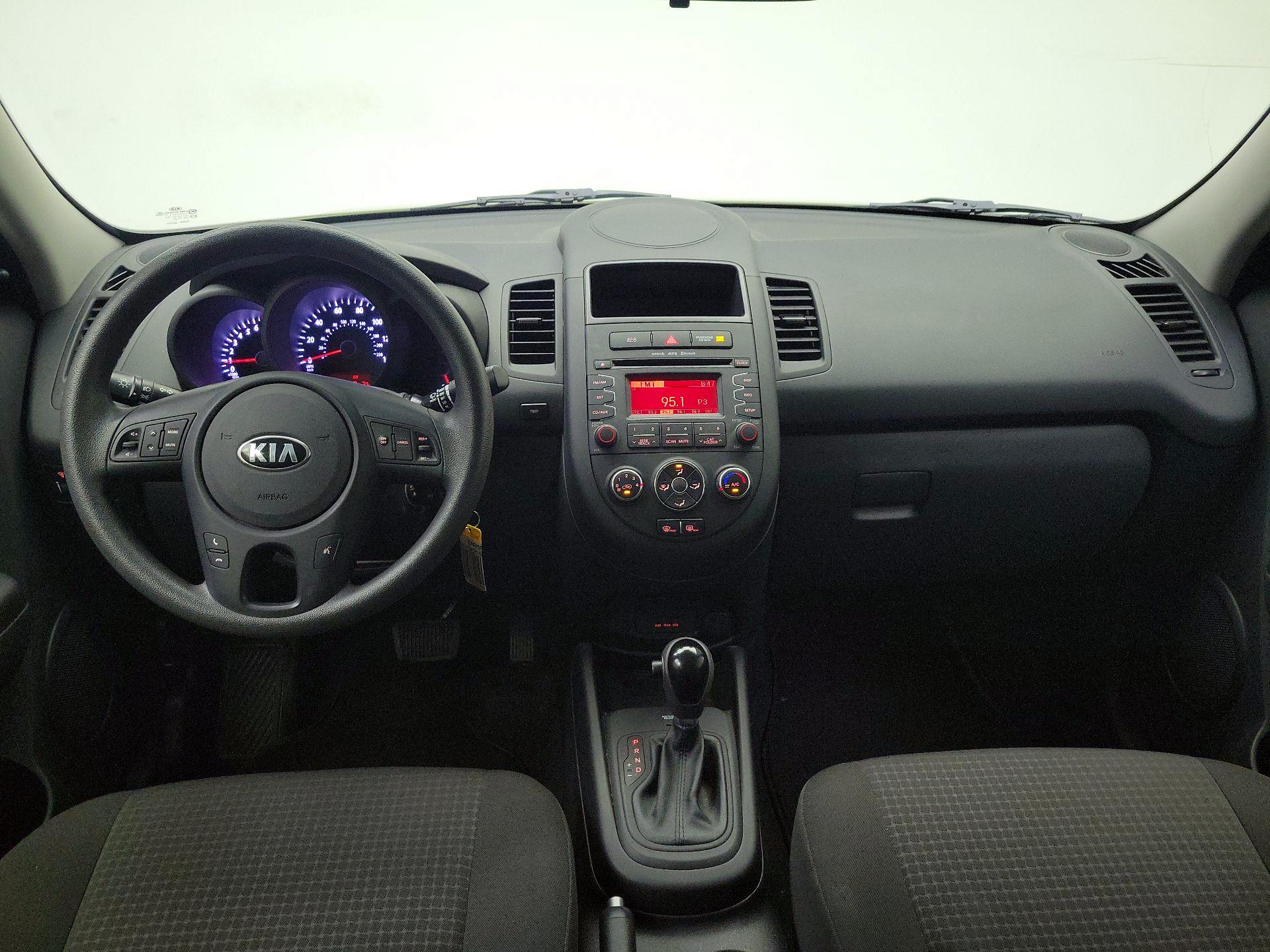 Thumbnail: 2013 Kia Soul - 9