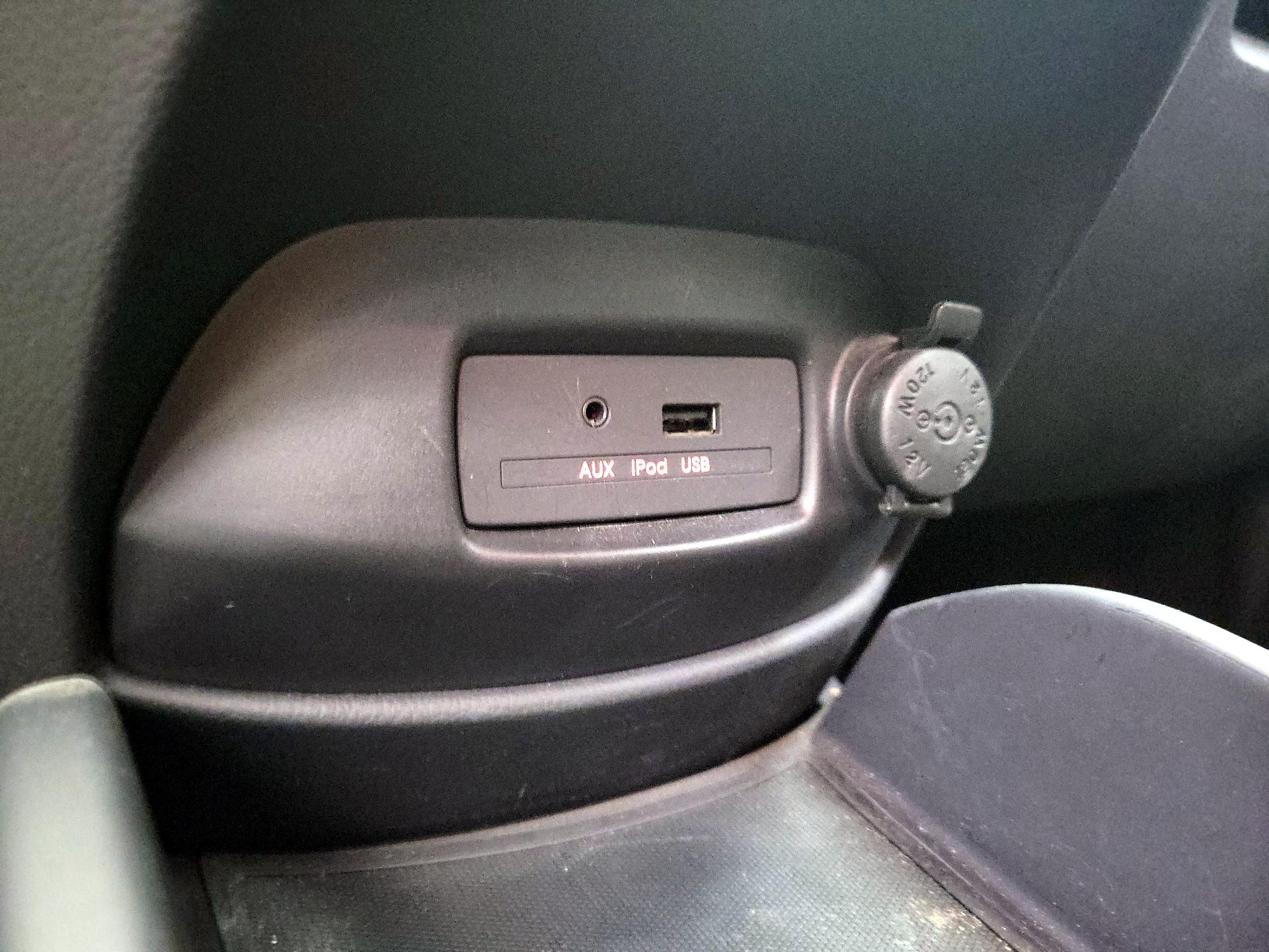 Thumbnail: 2013 Kia Soul - 17
