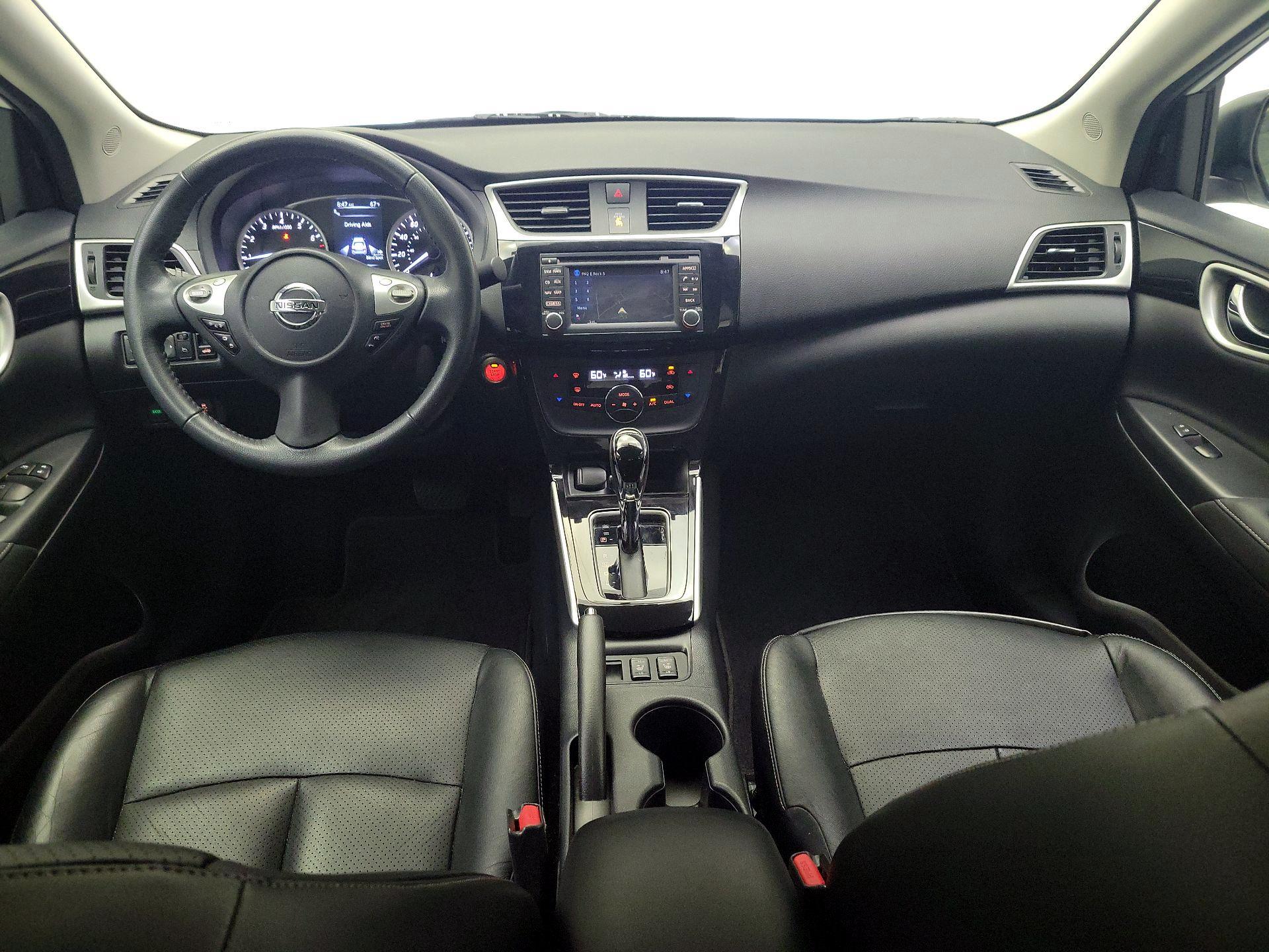 Thumbnail: 2017 Nissan Sentra - 9