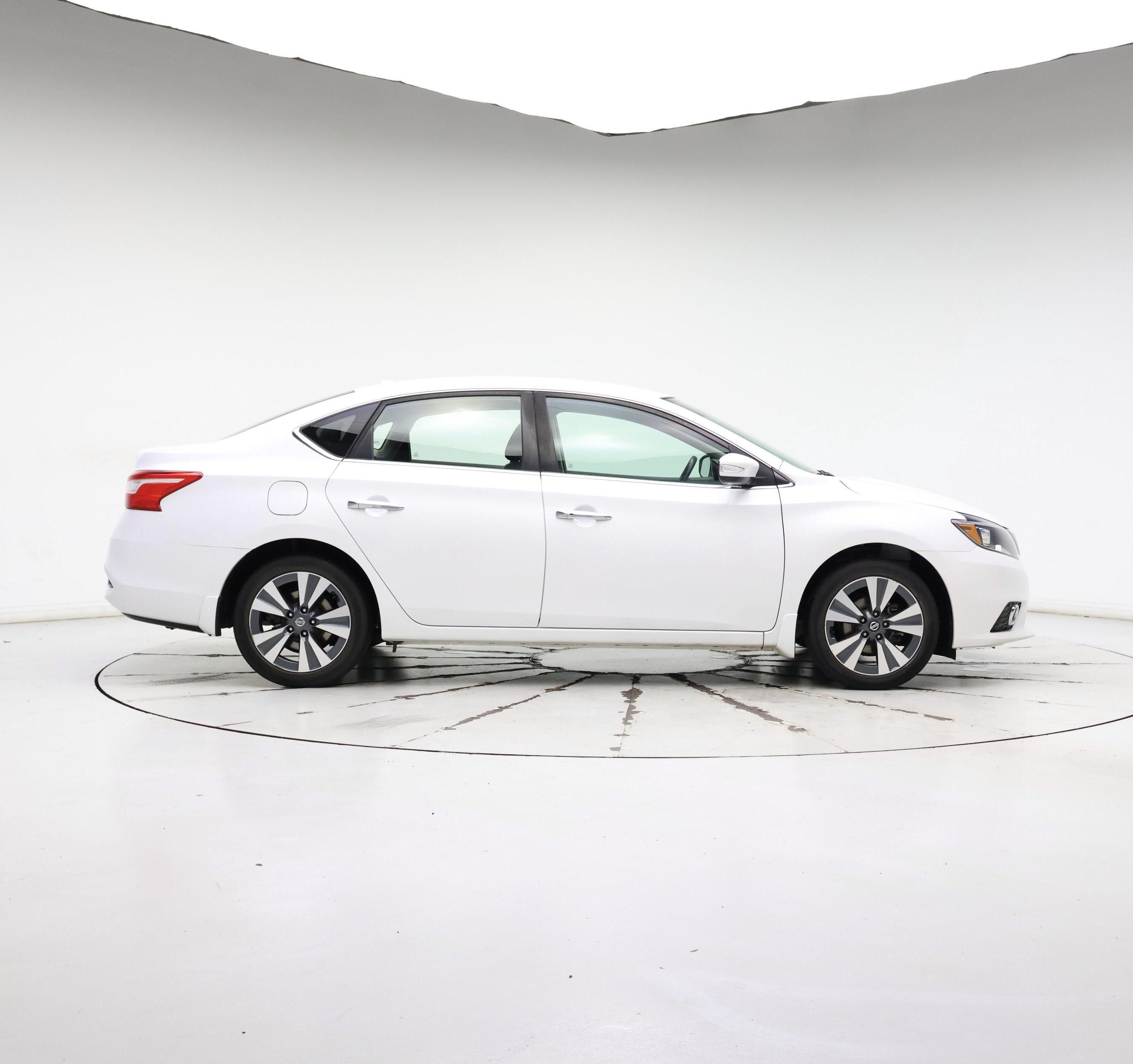 Thumbnail: 2017 Nissan Sentra - 7