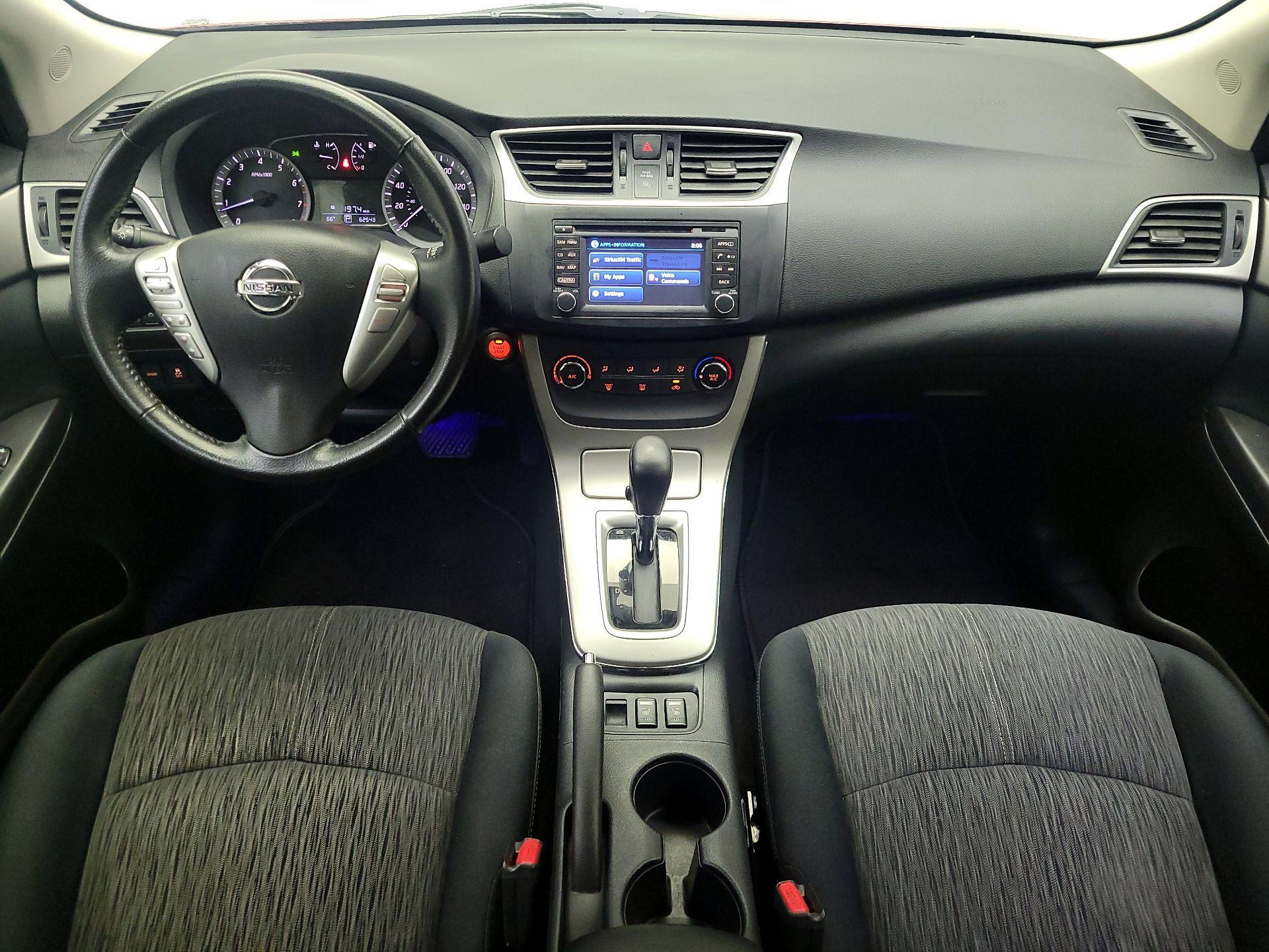 Thumbnail: 2015 Nissan Sentra - 9