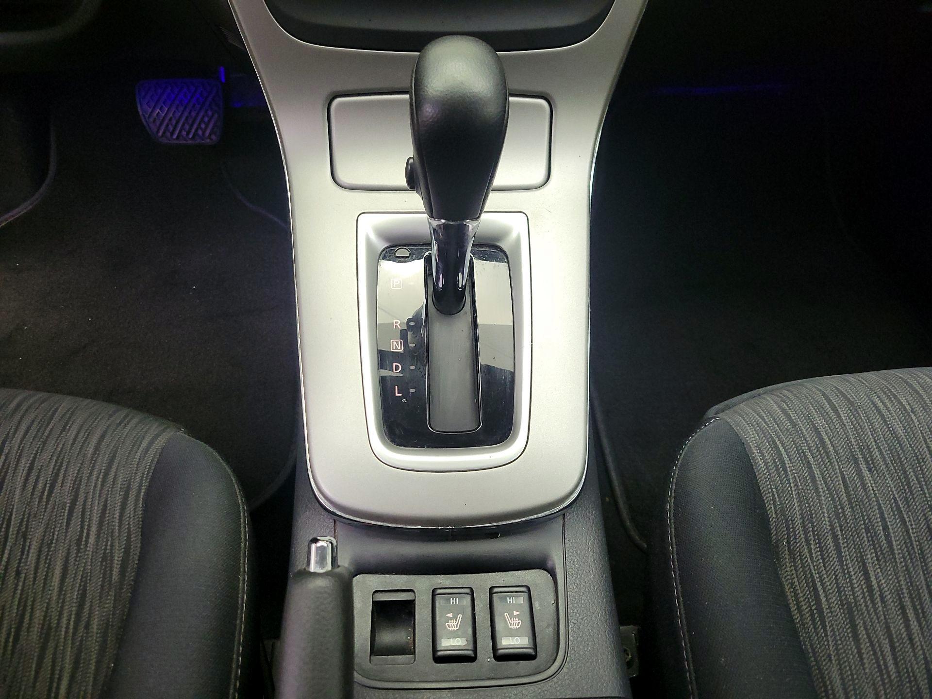 Thumbnail: 2015 Nissan Sentra - 18