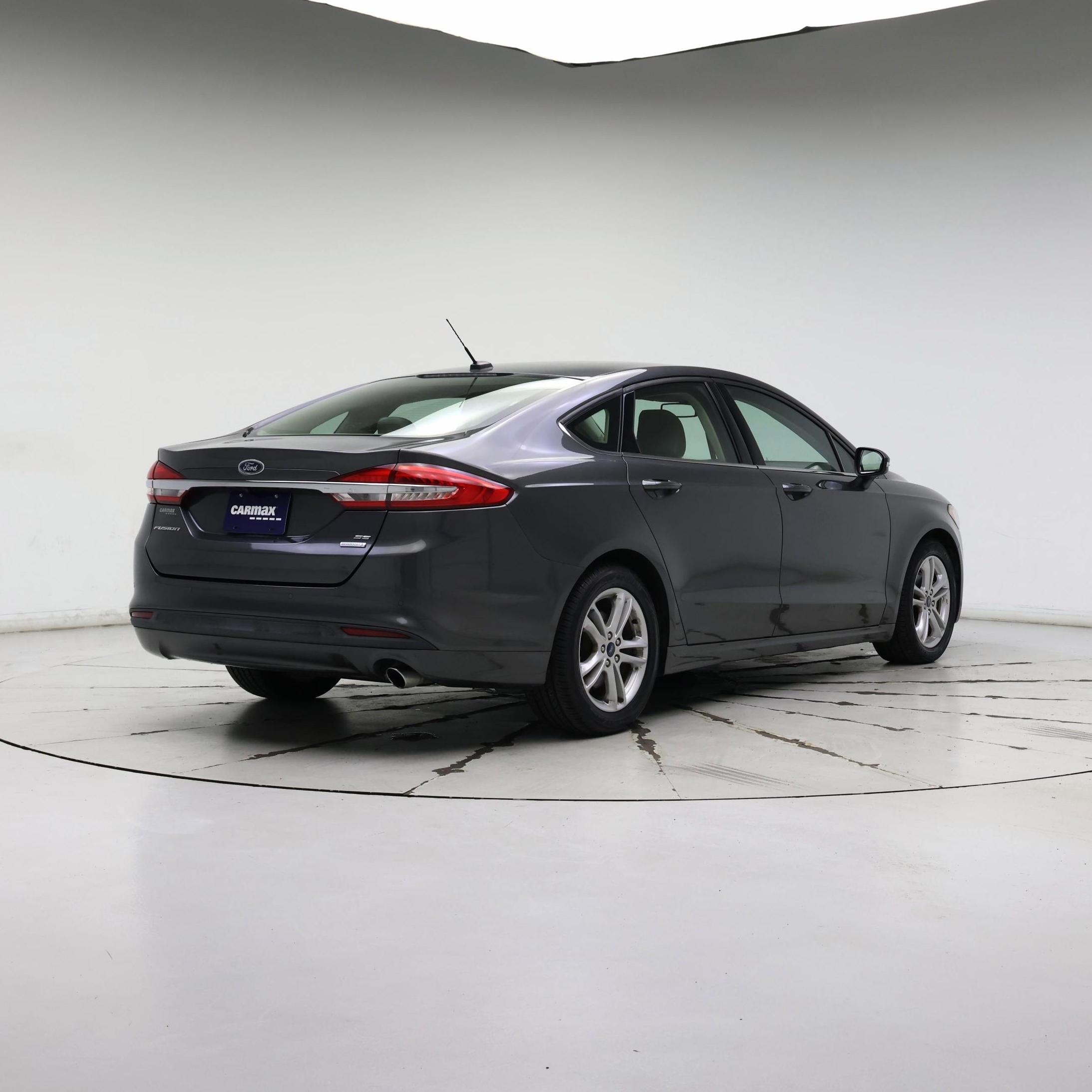 Thumbnail: 2018 Ford Fusion - 8