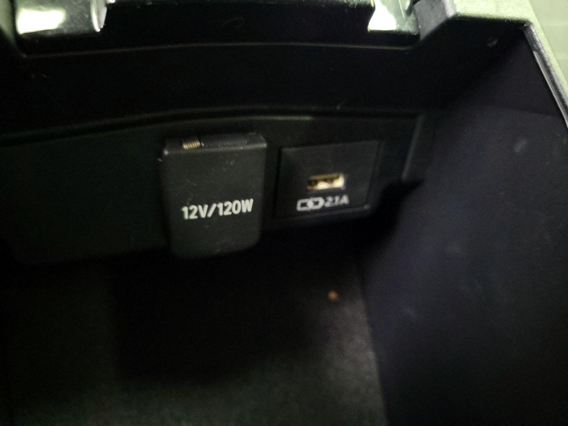 Thumbnail: 2020 Toyota Corolla - 18