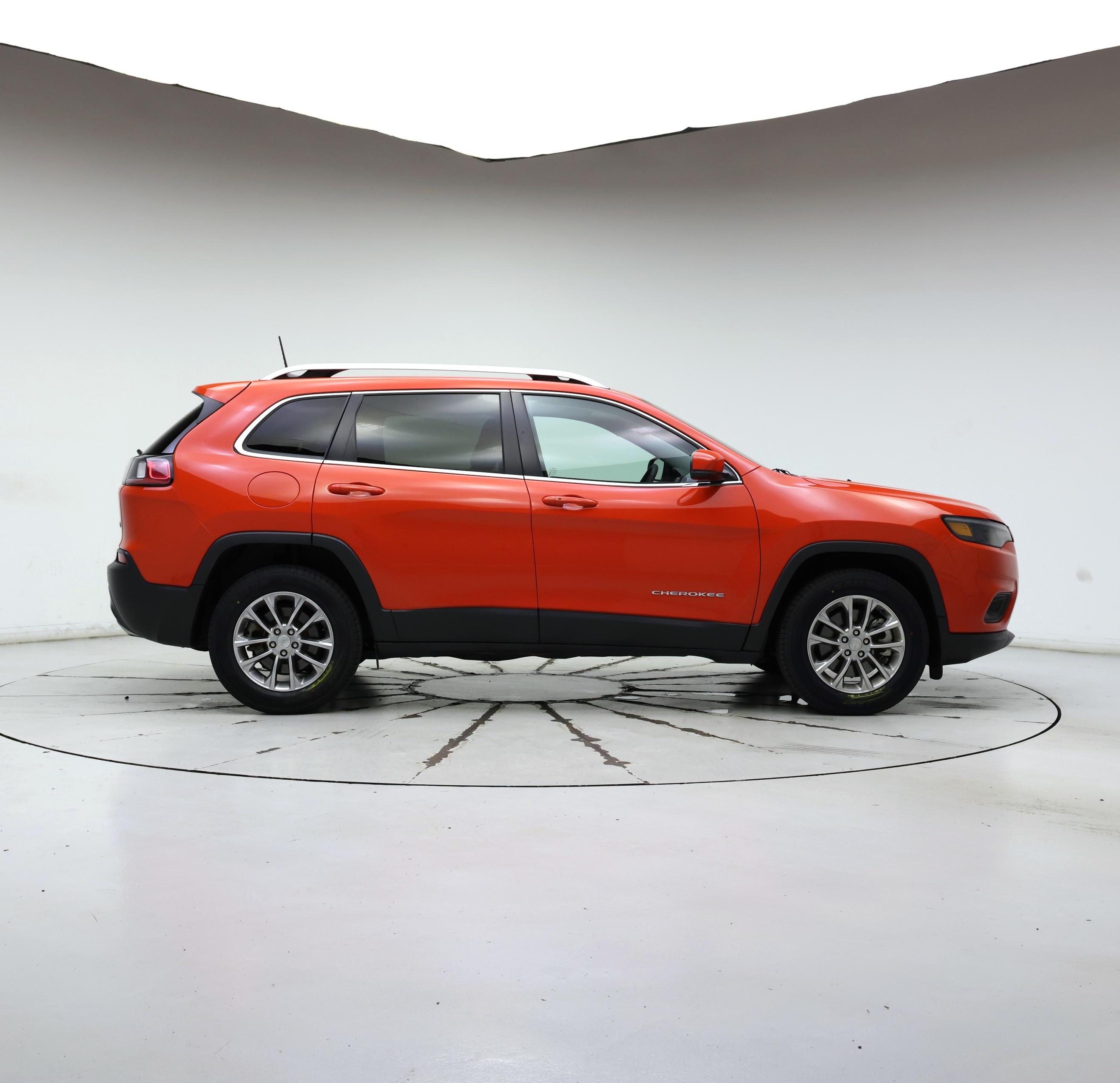Thumbnail: 2021 Jeep Cherokee - 7