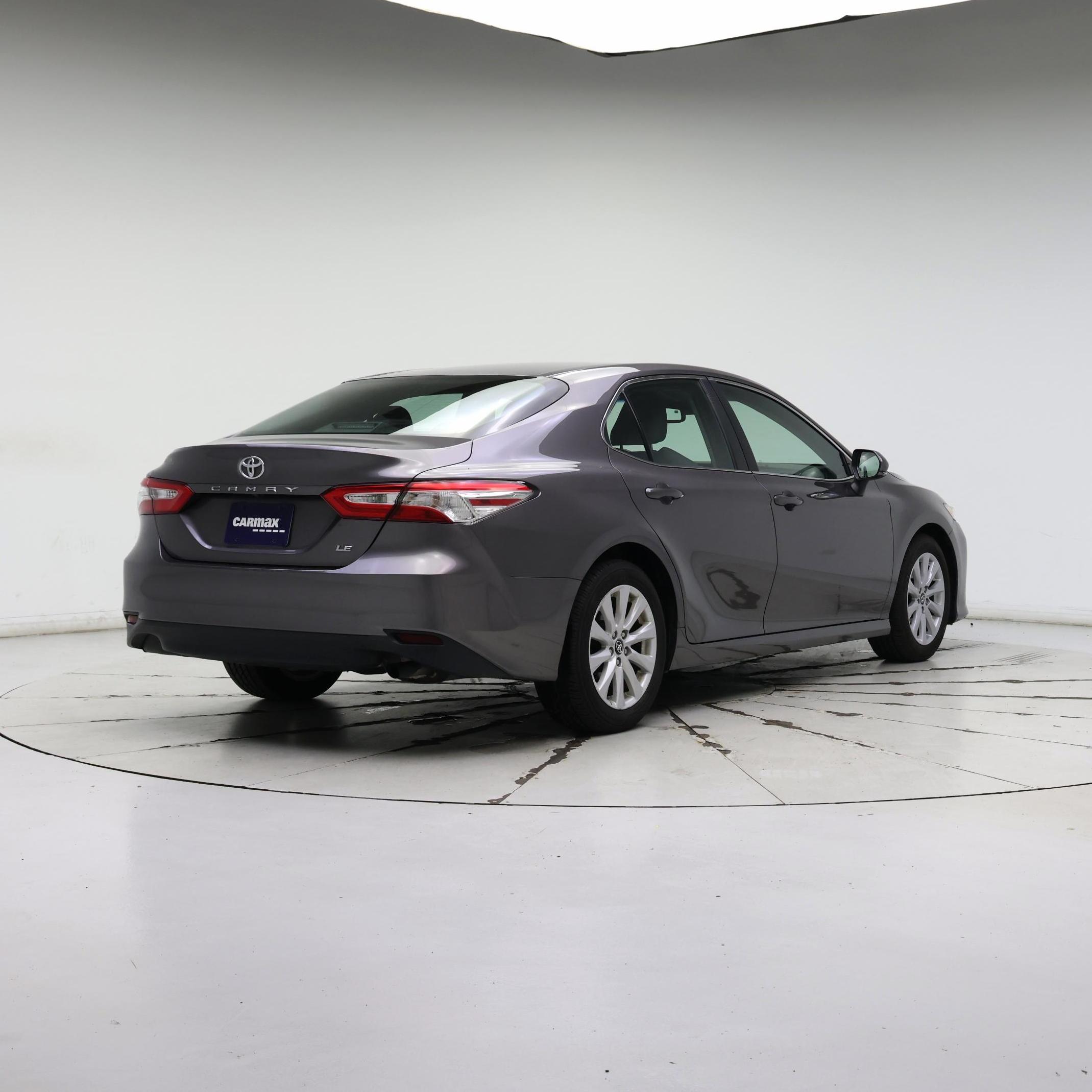Thumbnail: 2018 Toyota Camry - 8
