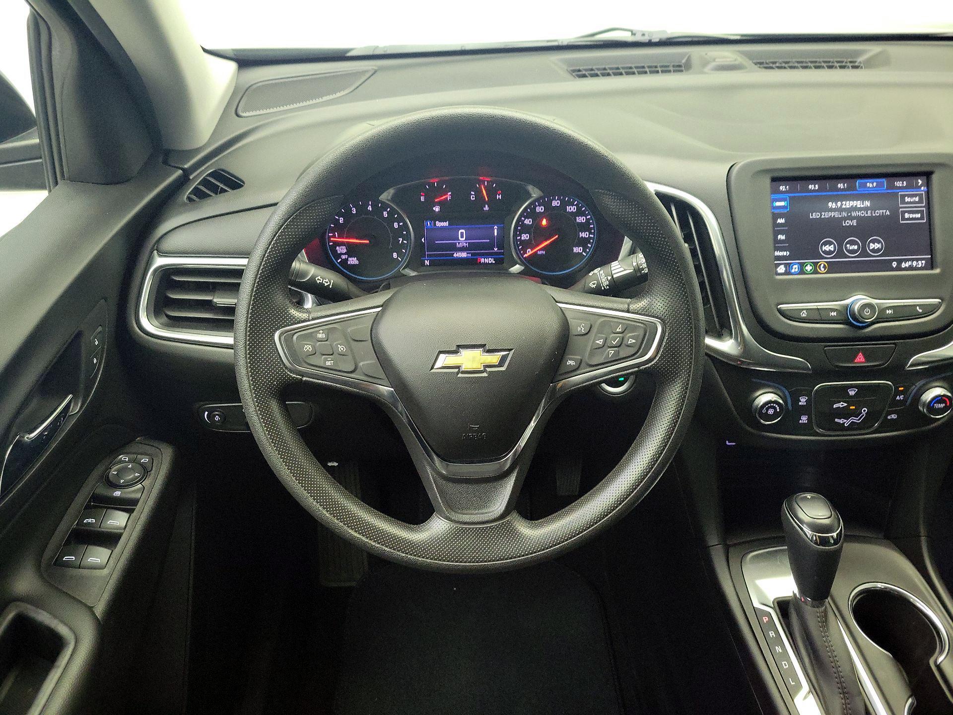 Thumbnail: 2019 Chevrolet Equinox - 10