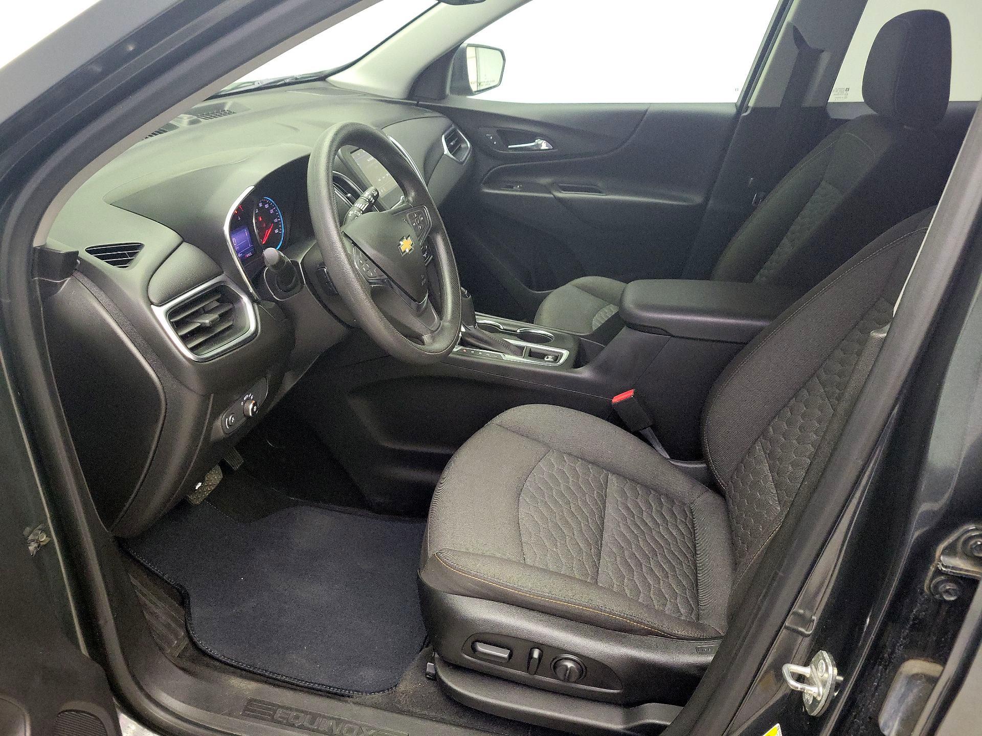 Thumbnail: 2019 Chevrolet Equinox - 11