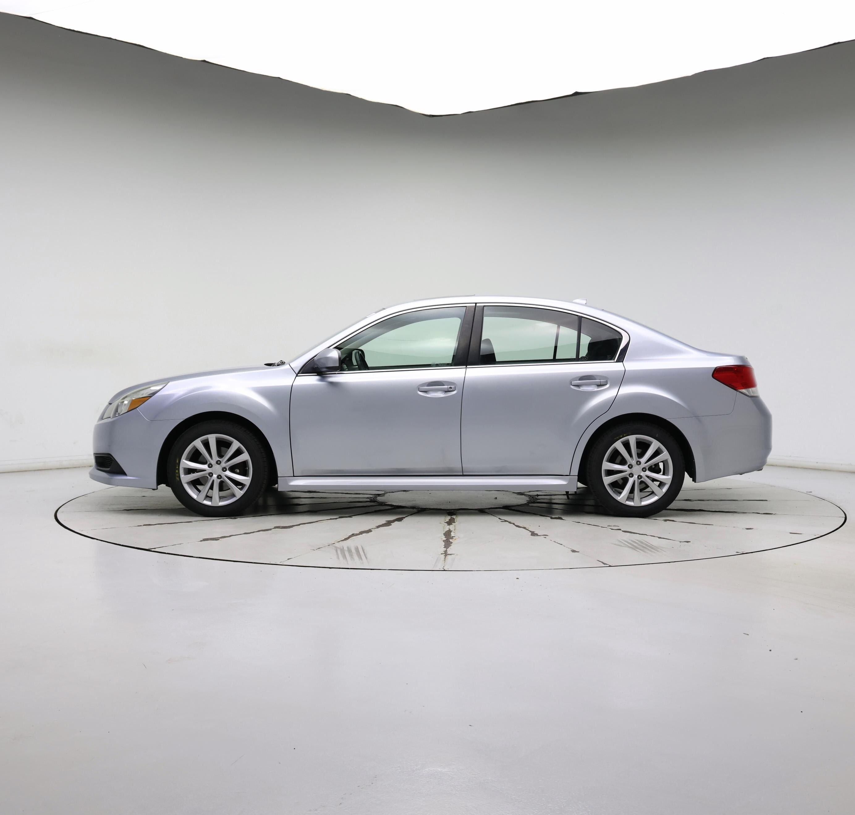 Thumbnail: 2014 Subaru Legacy - 3