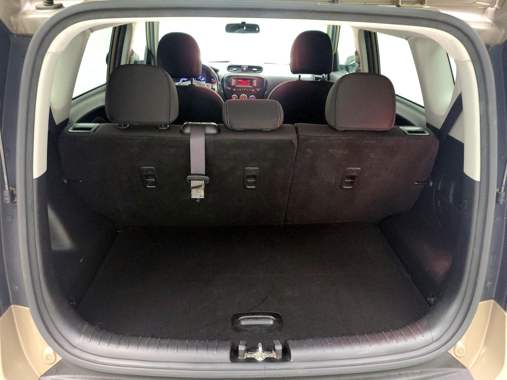 Thumbnail: 2016 Kia Soul - 19