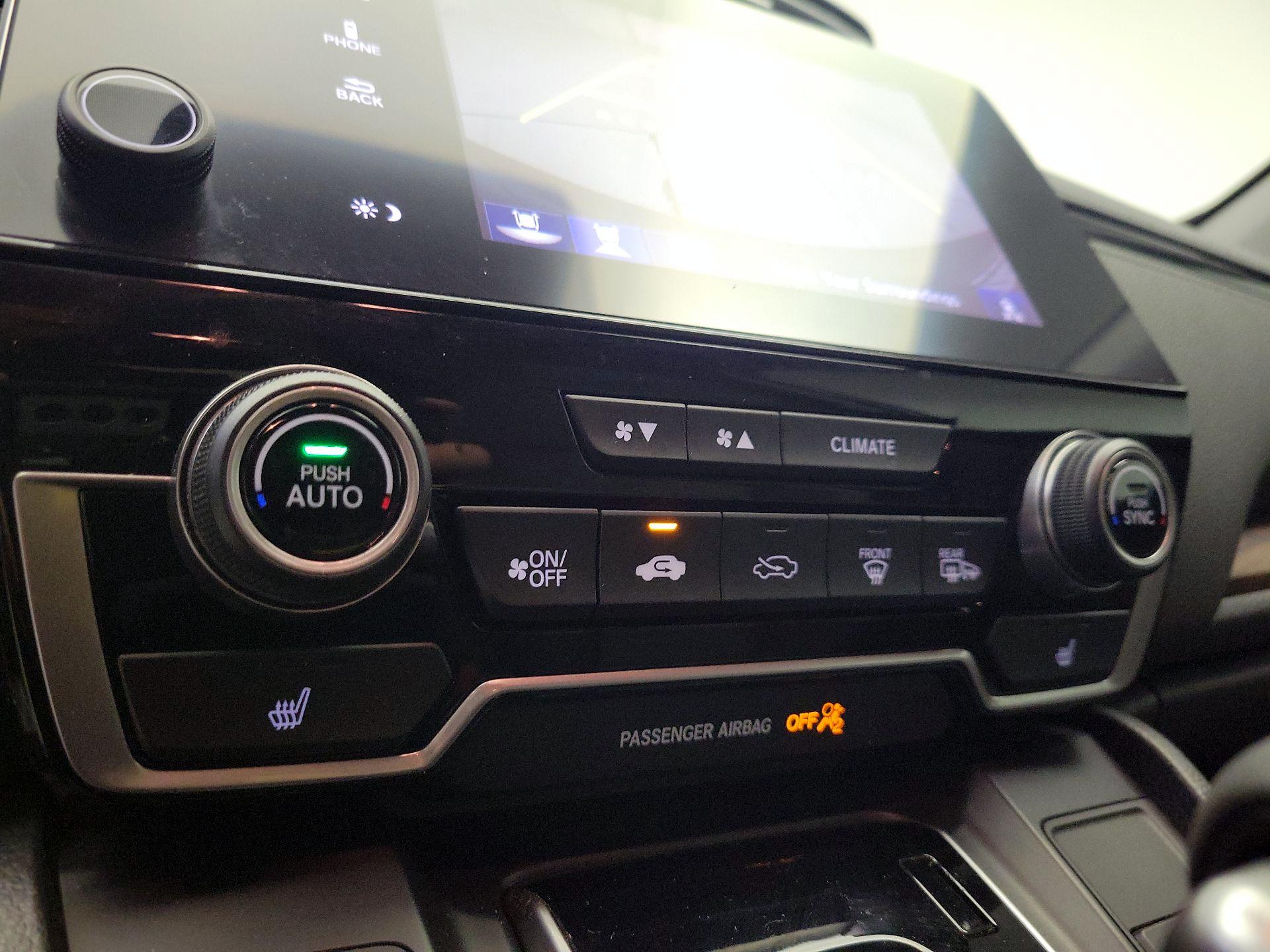 Thumbnail: 2017 Honda CR-V - 16