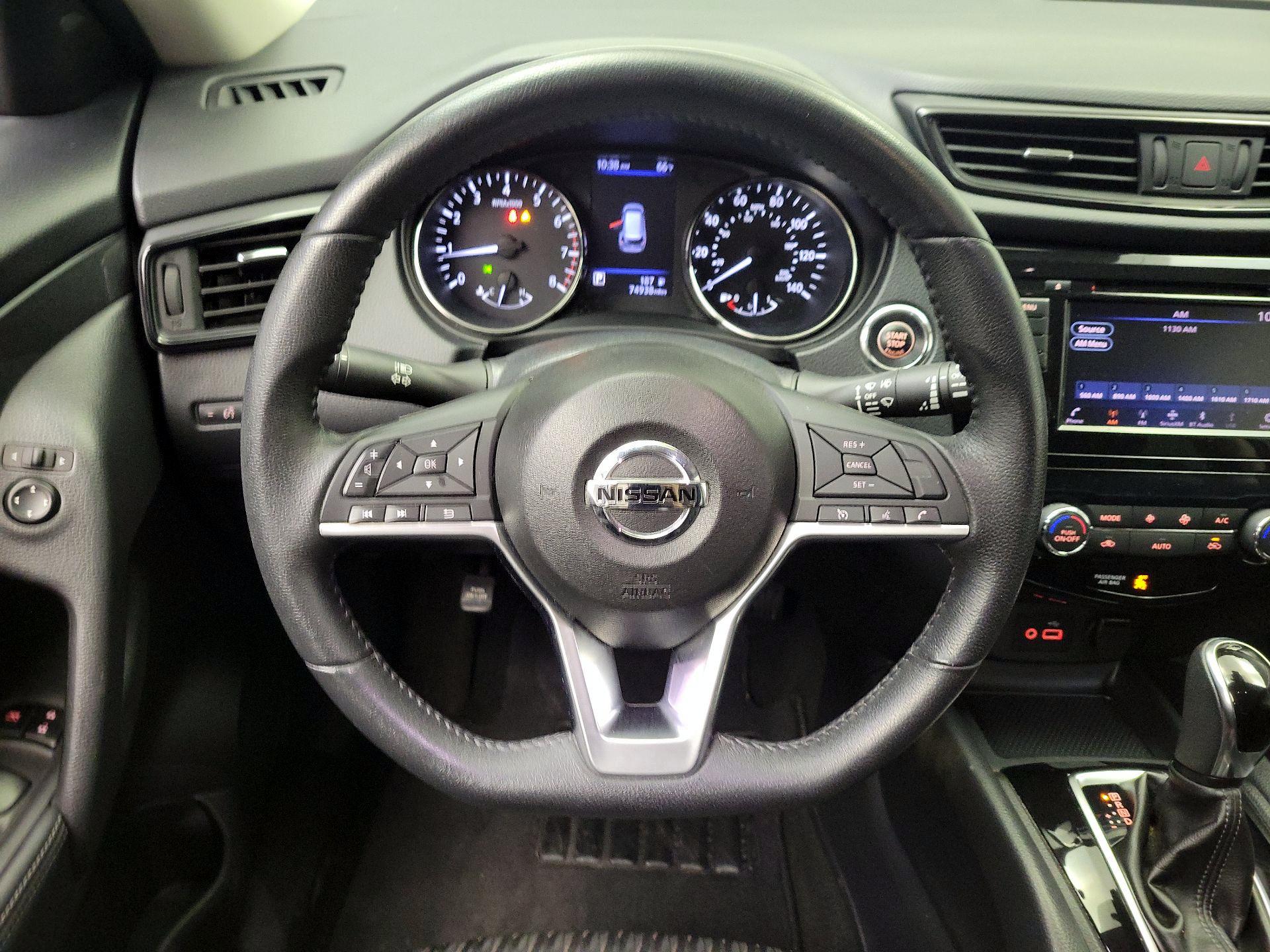 Thumbnail: 2019 Nissan Rogue - 10