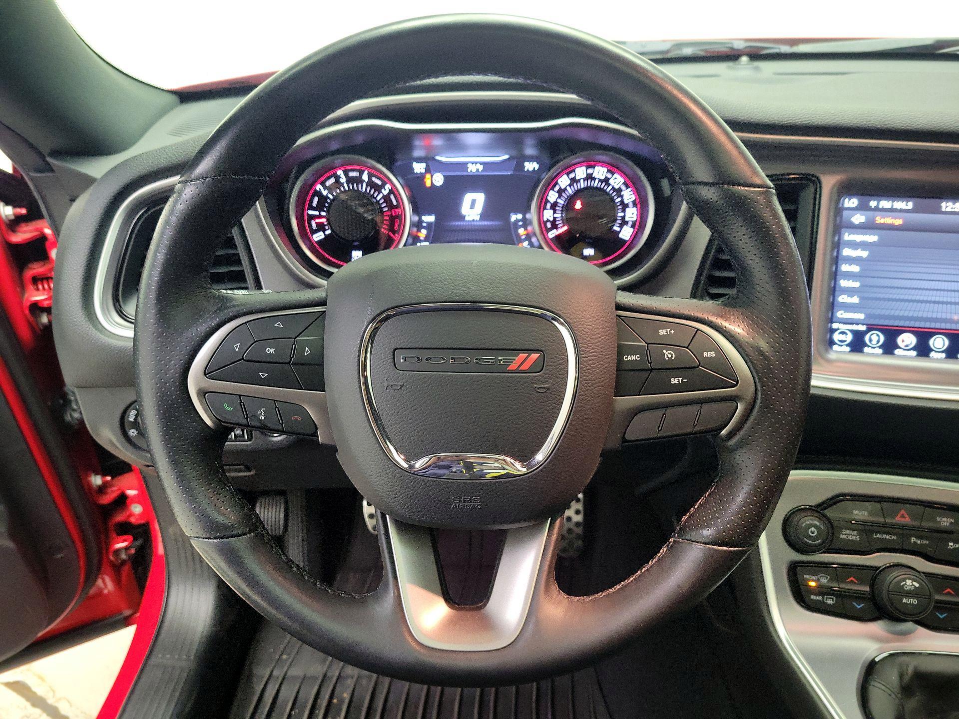 Thumbnail: 2019 Dodge Challenger - 10