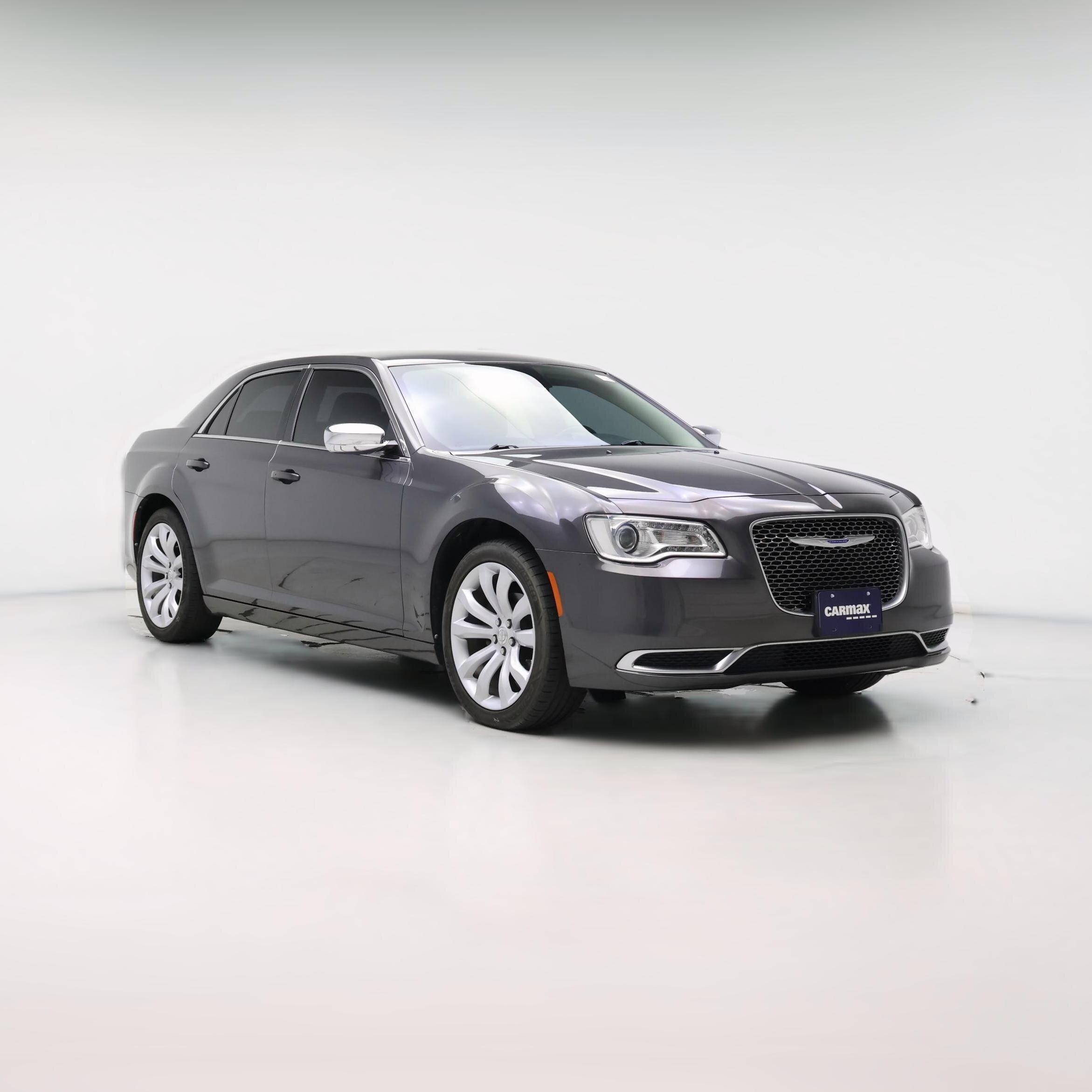 Thumbnail: 2018 Chrysler 300 - 1