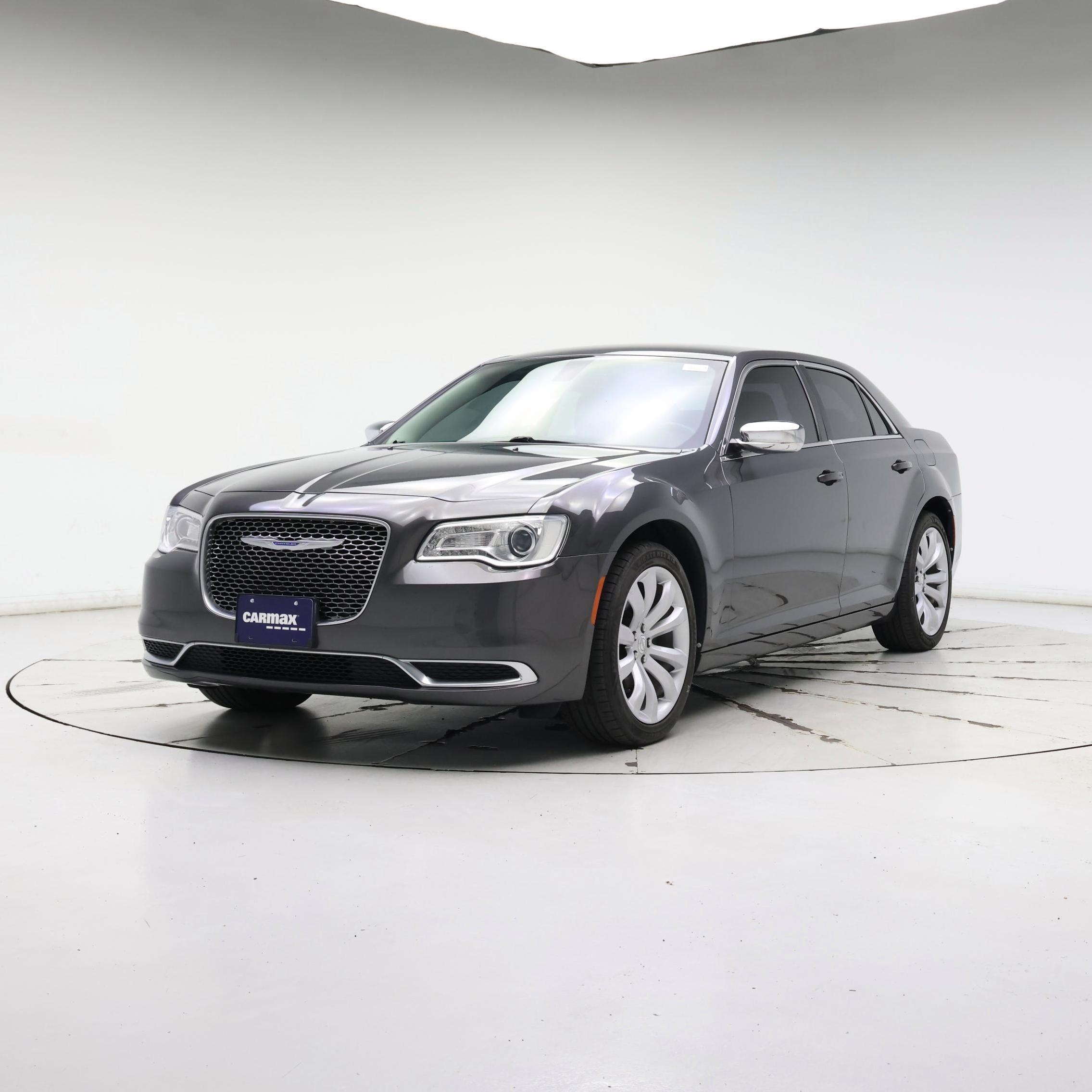 Thumbnail: 2018 Chrysler 300 - 4