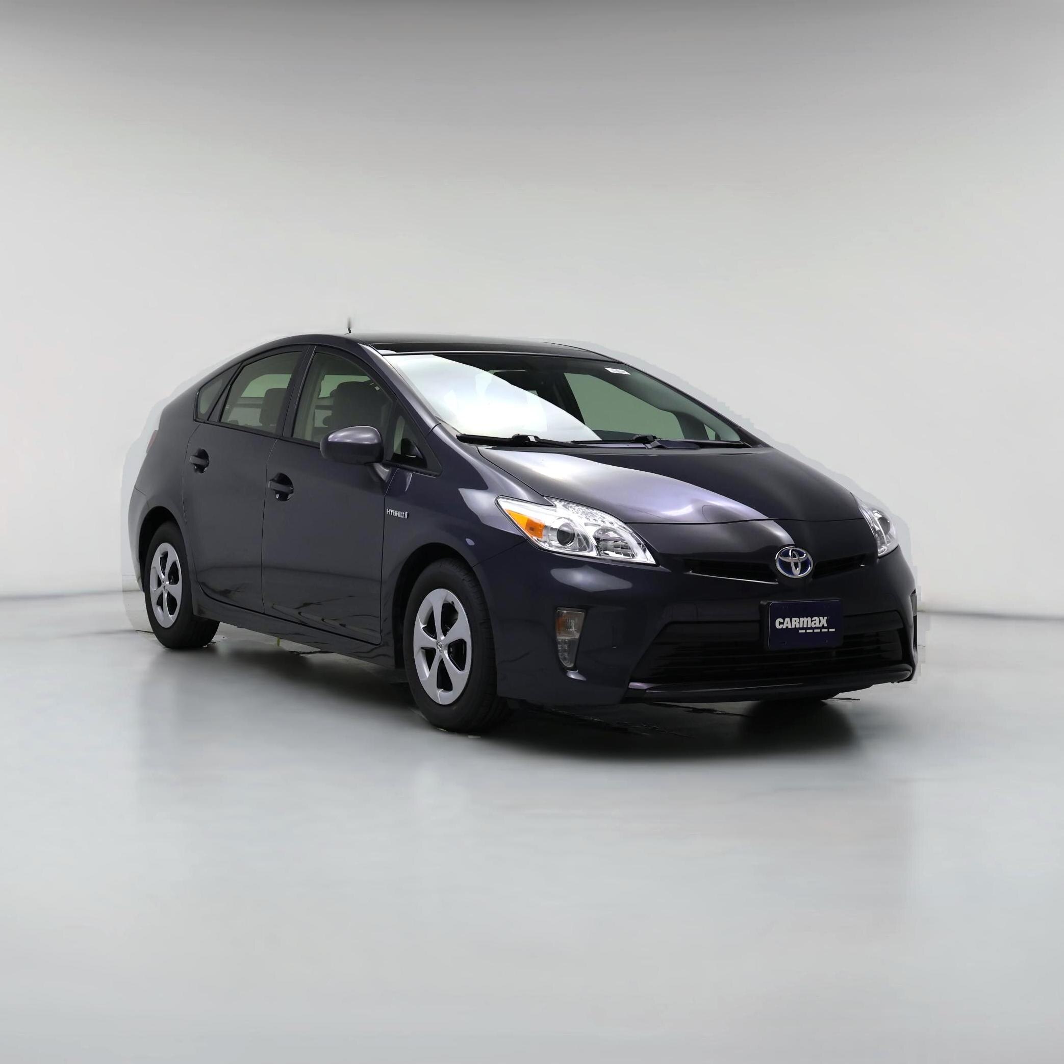 Thumbnail: 2015 Toyota Prius - 1
