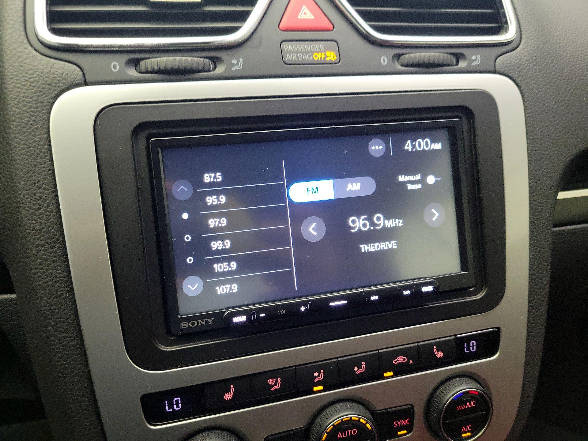 Thumbnail: 2015 Volkswagen Eos - 14