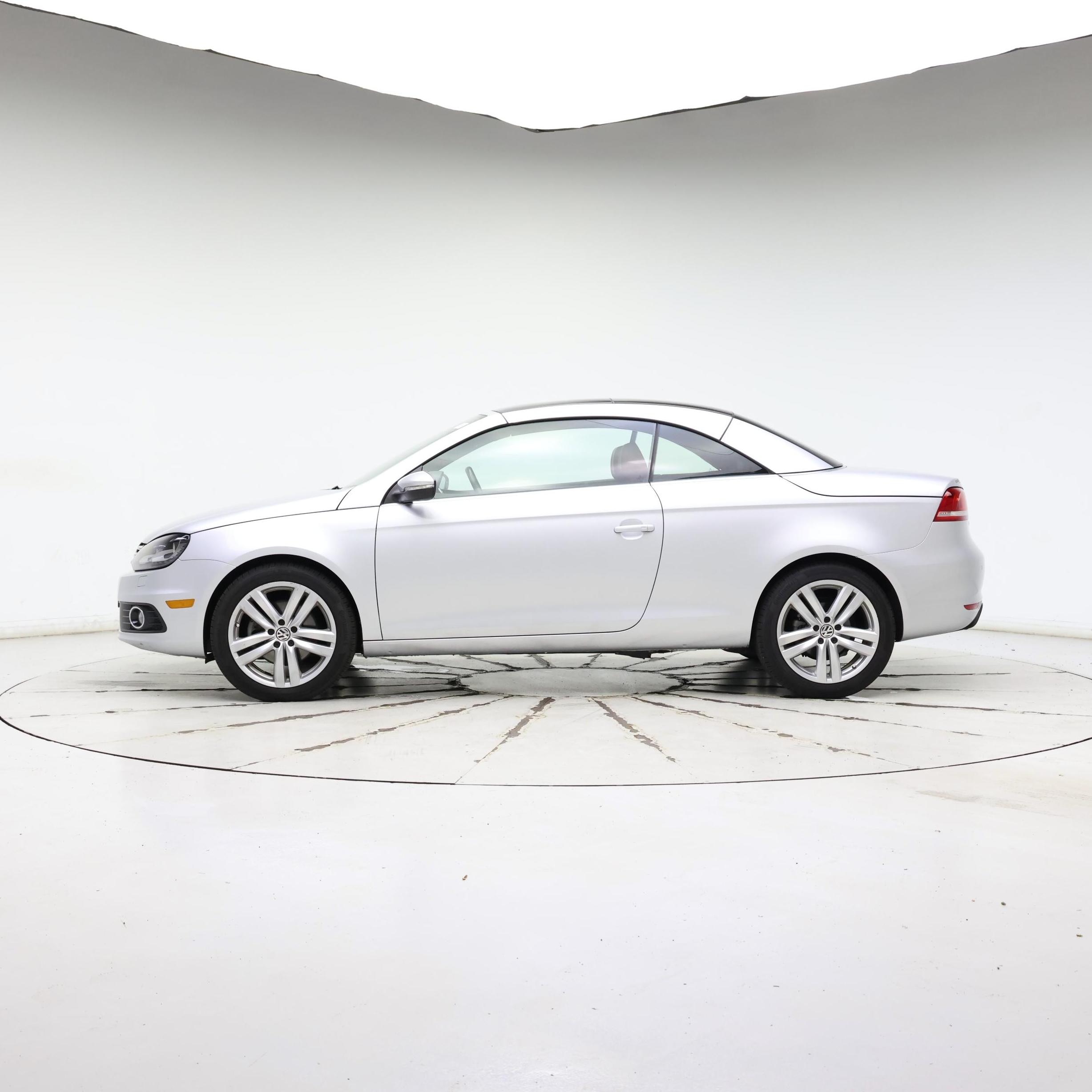 Thumbnail: 2015 Volkswagen Eos - 3